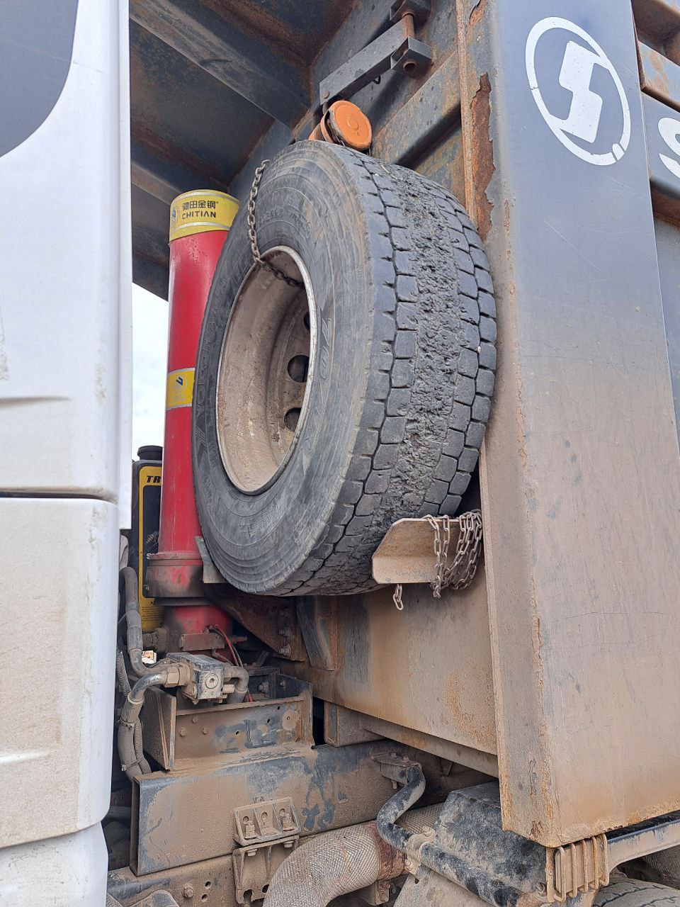 Shacman (Shaanxi) SX* 8x4 Самосвал 2023 г. - фото 13