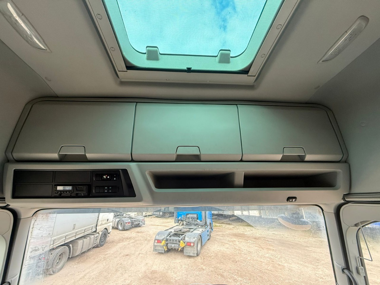 Ford F-Max 4x2 Седельный тягач 2023 г. - фото 8