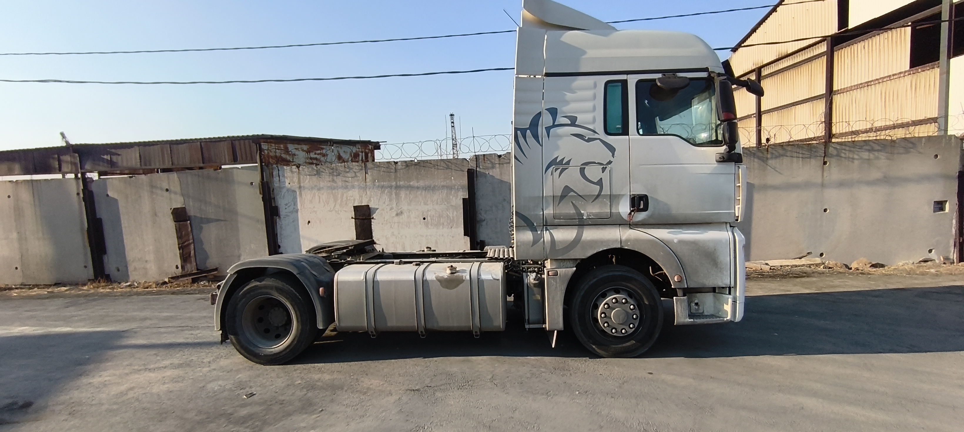 SITRAK C7H 4x2 Седельный тягач 2022 г. - фото 7