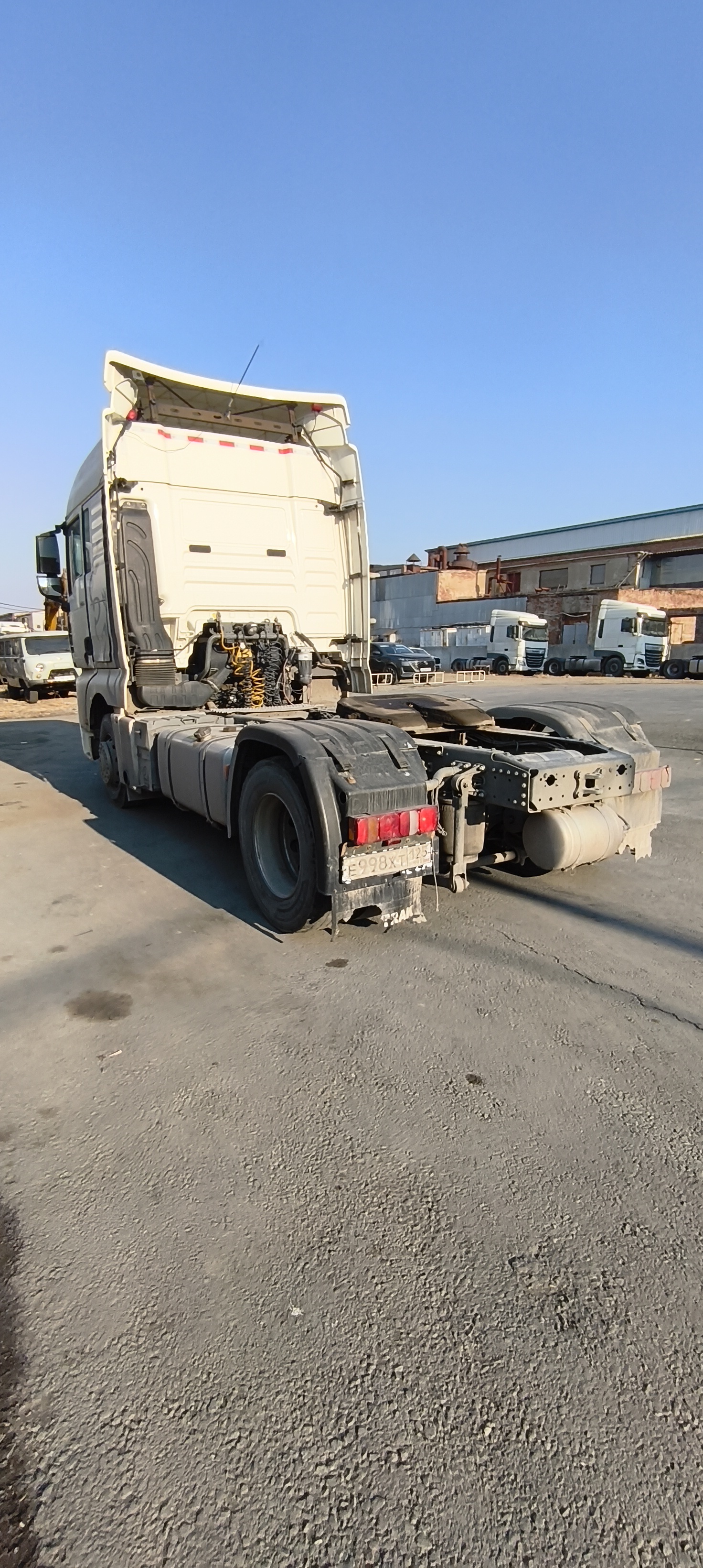 SITRAK C7H 4x2 Седельный тягач 2022 г. - фото 8