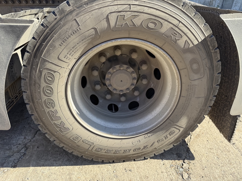 Volvo FH 4x2 Седельный тягач 2020 г. - фото 15