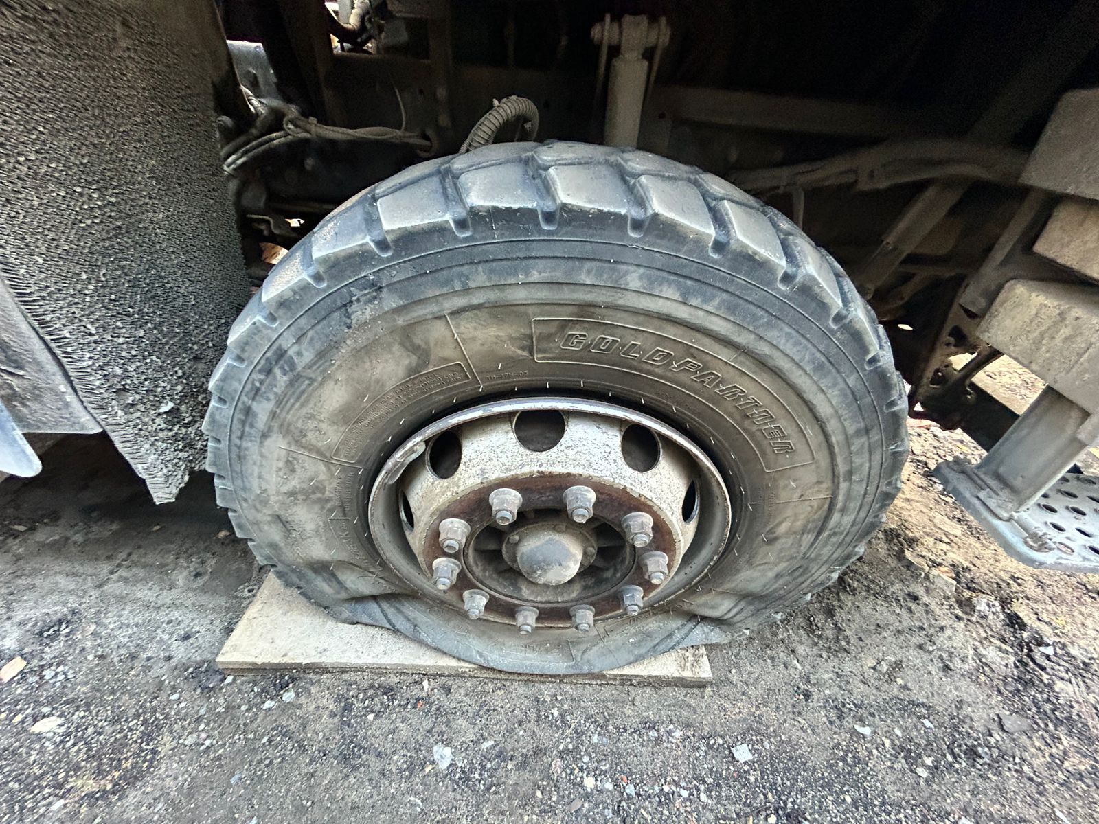 FAW J6 8x4 Самосвал 2023 г. - фото 7