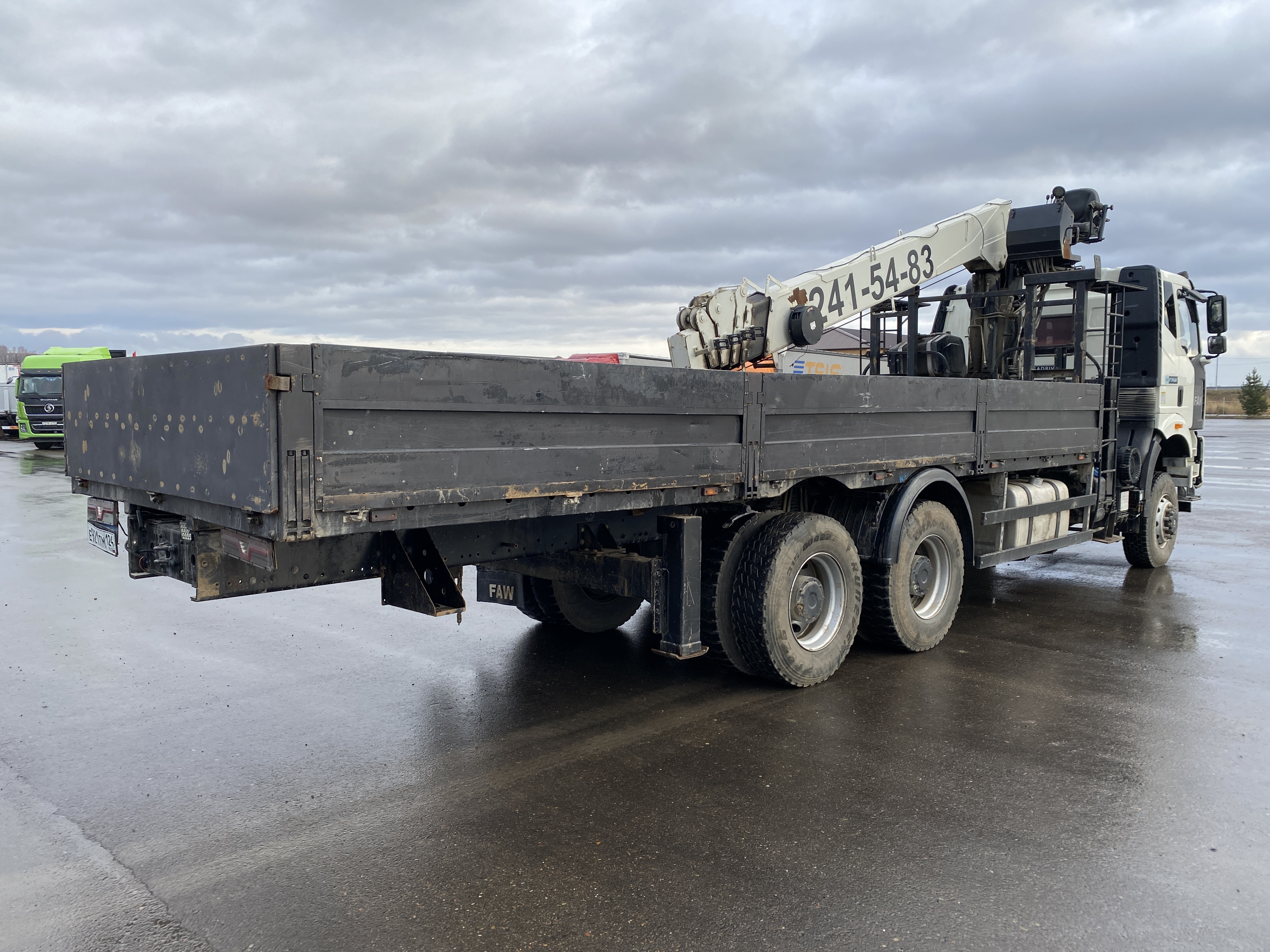 Айсин W2* на шасси FAW CA 3250 6x6 Бортовой с КМУ 2023 г. - фото 6