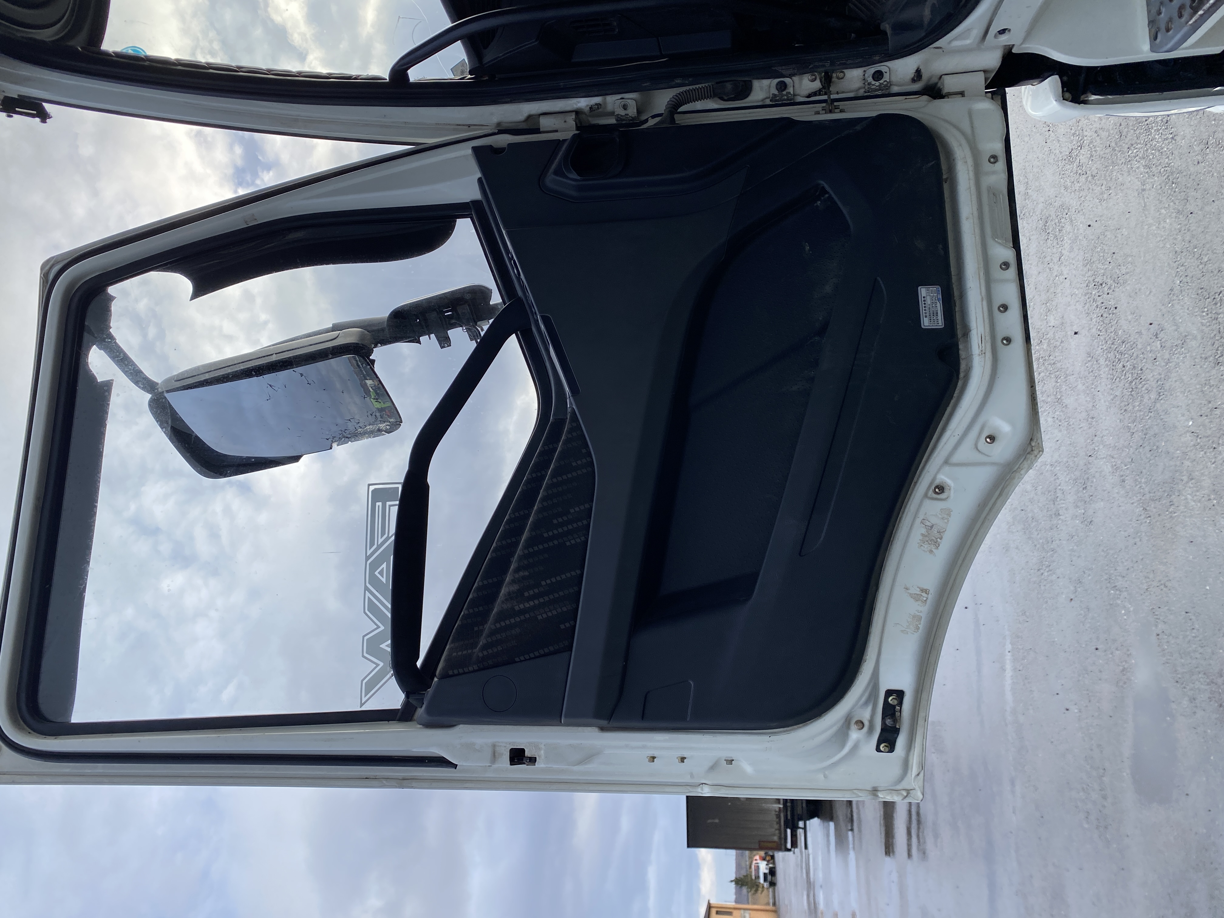 Айсин W2* на шасси FAW CA 3250 6x6 Бортовой с КМУ 2023 г. - фото 9