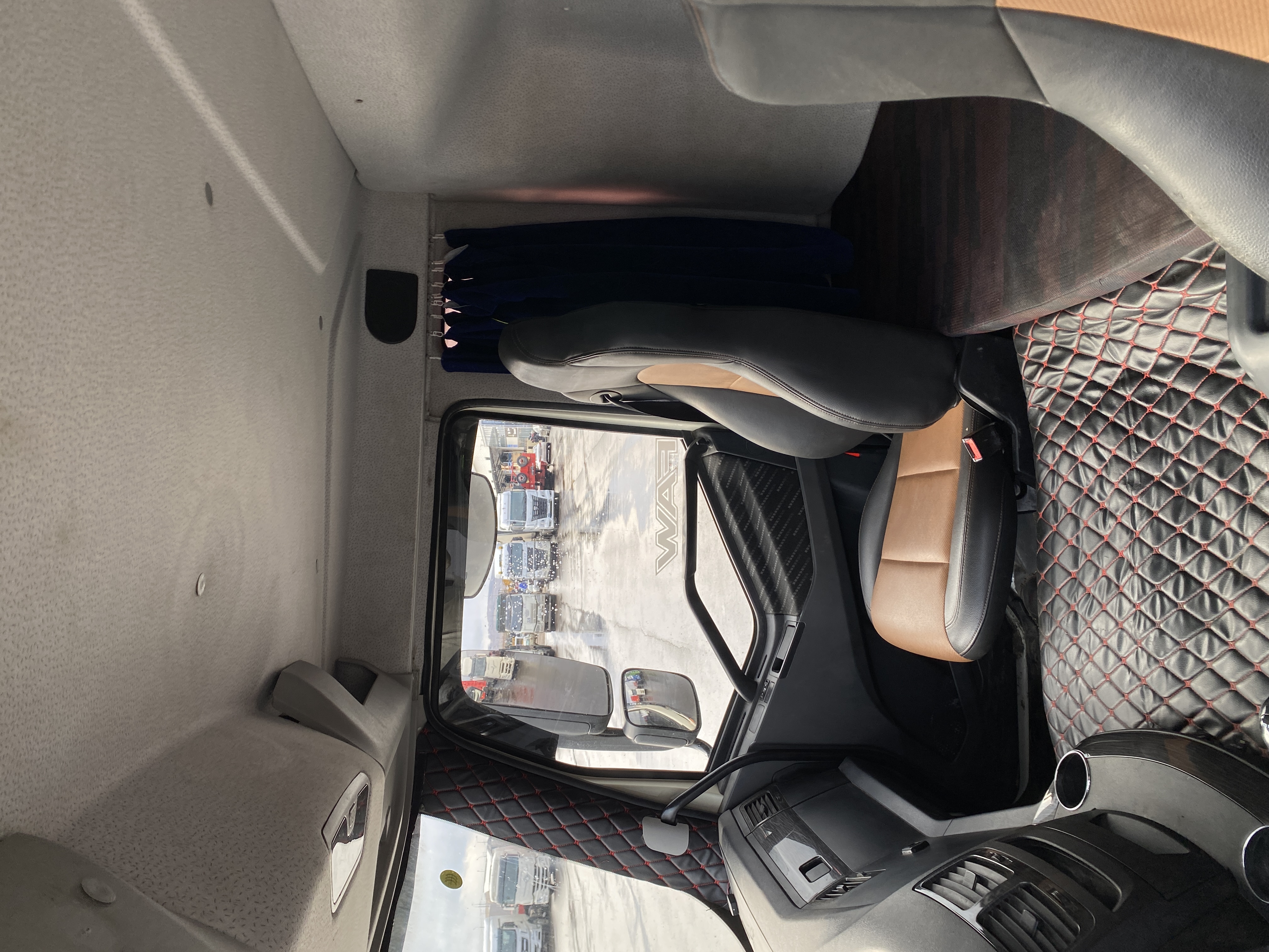 Айсин W2* на шасси FAW CA 3250 6x6 Бортовой с КМУ 2023 г. - фото 12