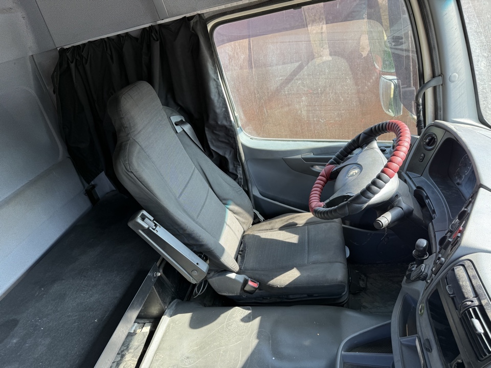 КамАЗ 5490 4x2 Седельный тягач 2018 г. - фото 10