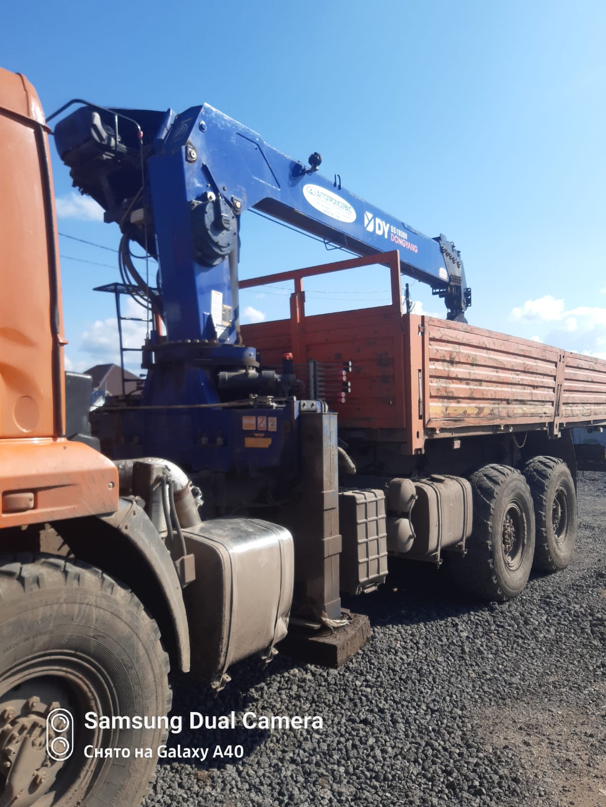 Агропромсервис 4382* на шасси КамАЗ 43118 6x6 Бортовой с КМУ 2022 г. - фото 4