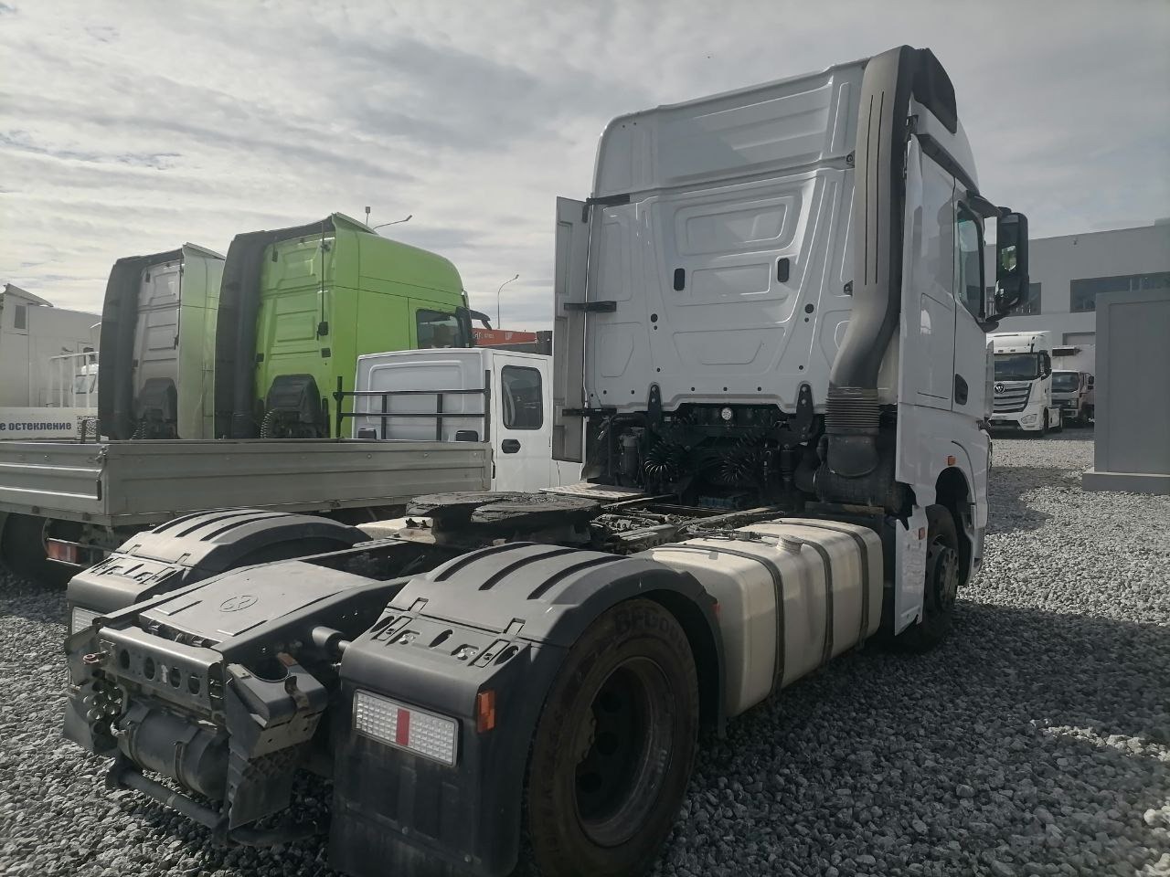 КамАЗ М1945 4x2 Седельный тягач 2023 г. - фото 3