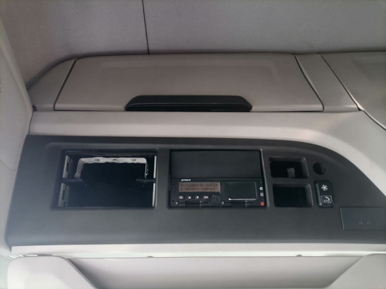 КамАЗ М1945 4x2 Седельный тягач 2023 г. - фото 12