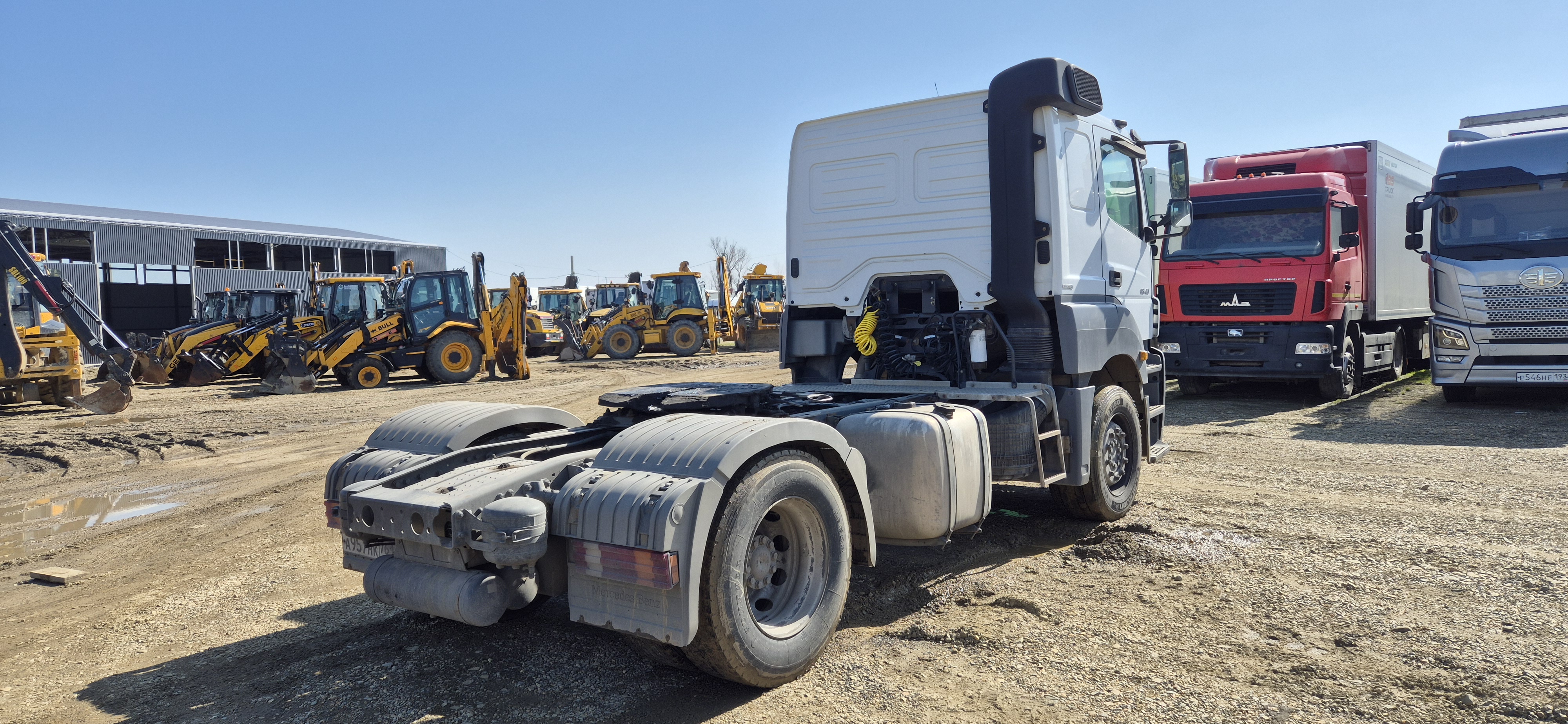Mercedes-Benz AXOR 4x2 Седельный тягач 2017 г. - фото 6