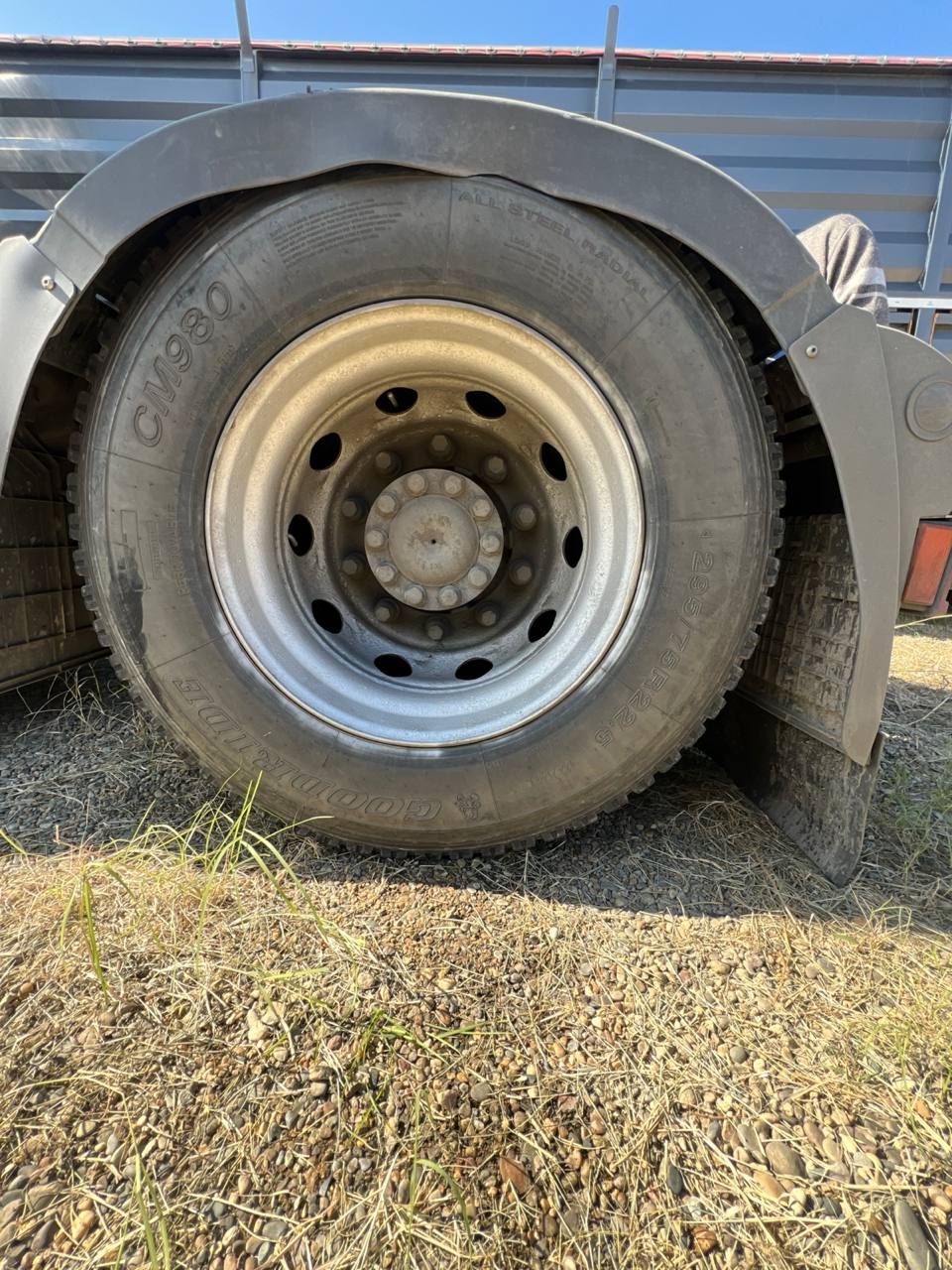 Mercedes-Benz AXOR 4x2 Седельный тягач 2017 г. - фото 9