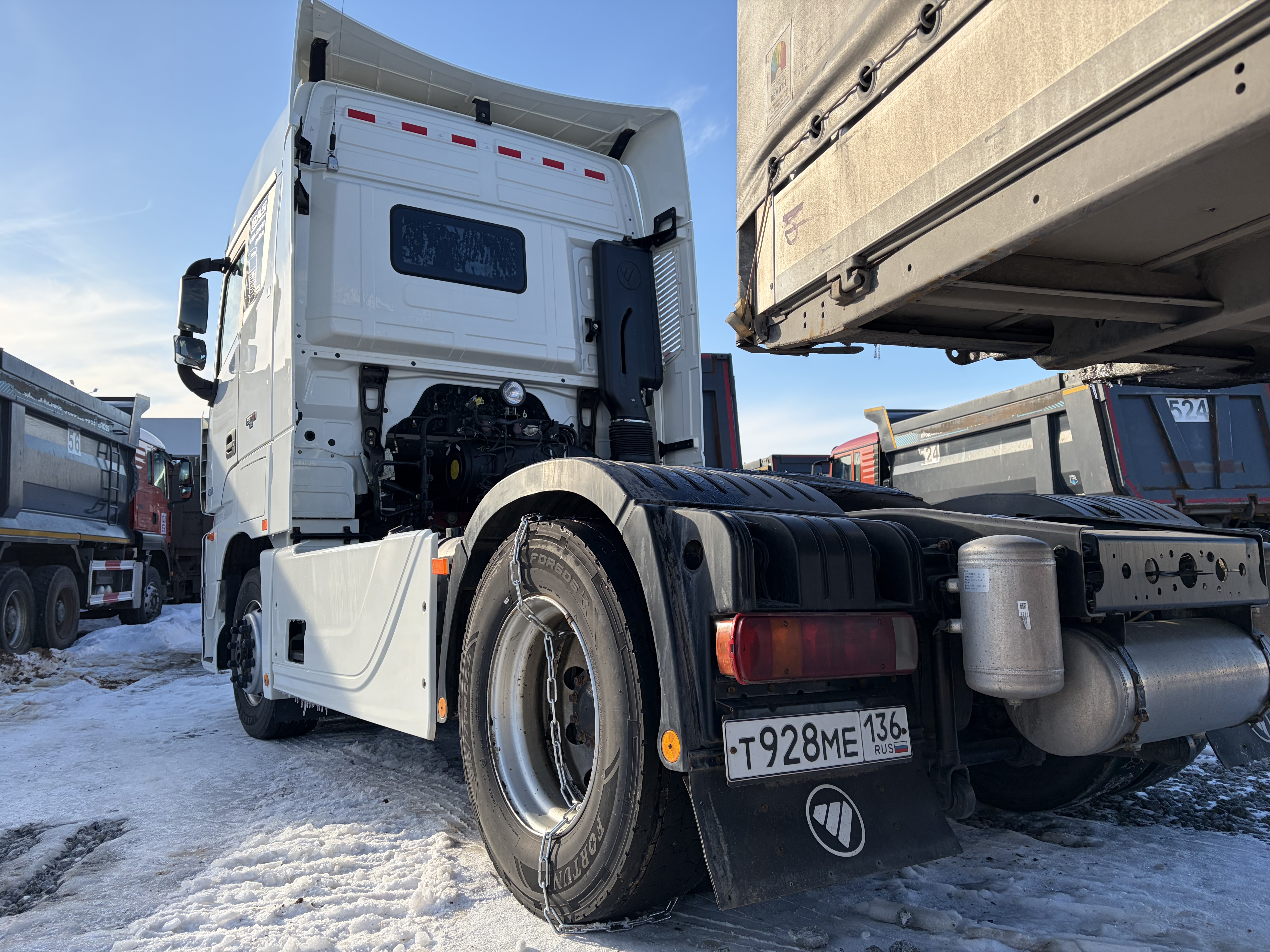 Foton AUMAN 4x2 Седельный тягач 2023 г. - фото 5
