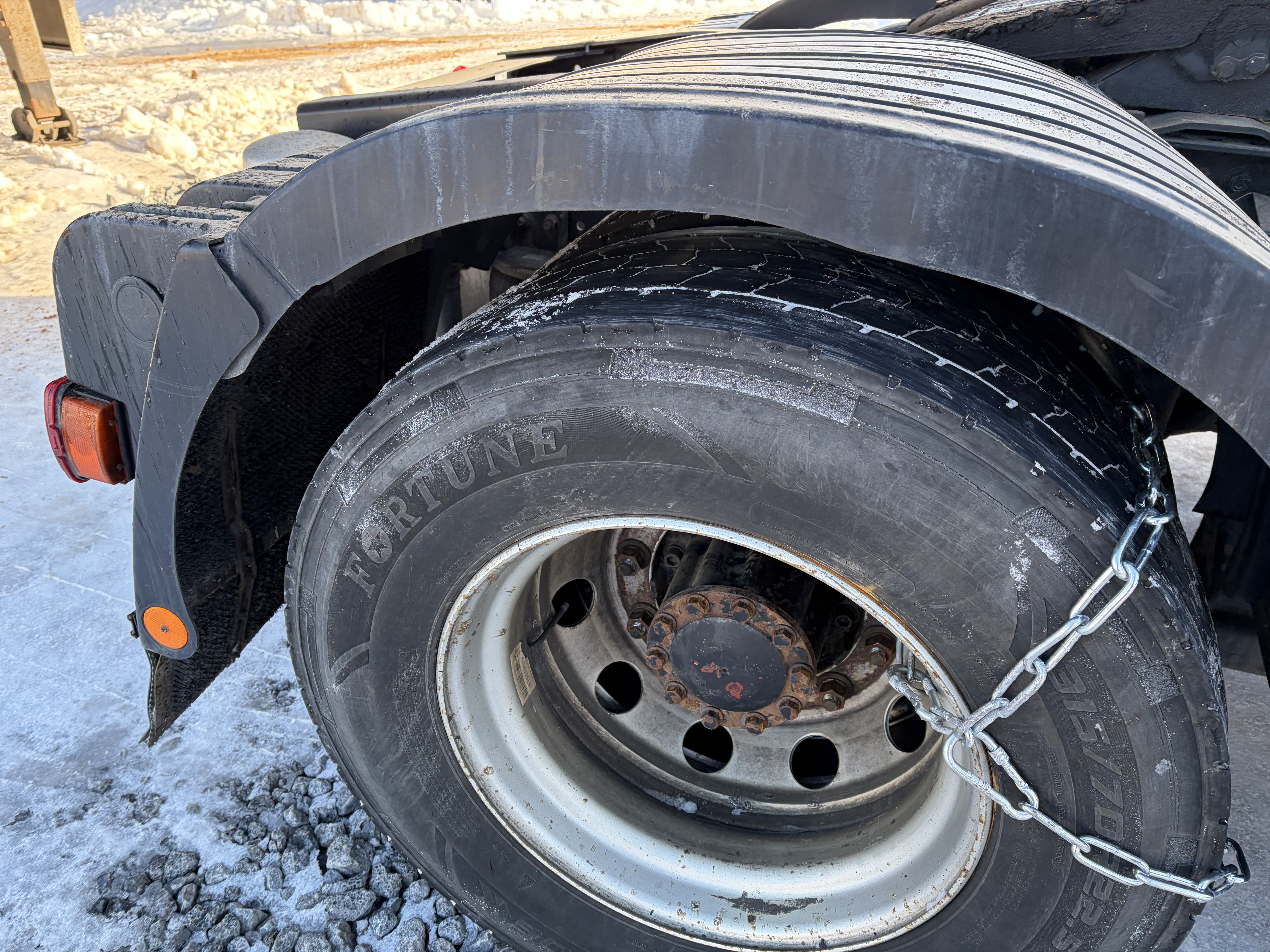 Foton AUMAN 4x2 Седельный тягач 2023 г. - фото 8