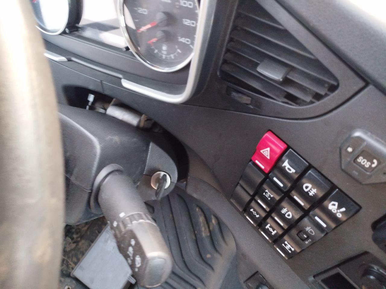 FAW J6 6x6 Самосвал 2023 г. - фото 11