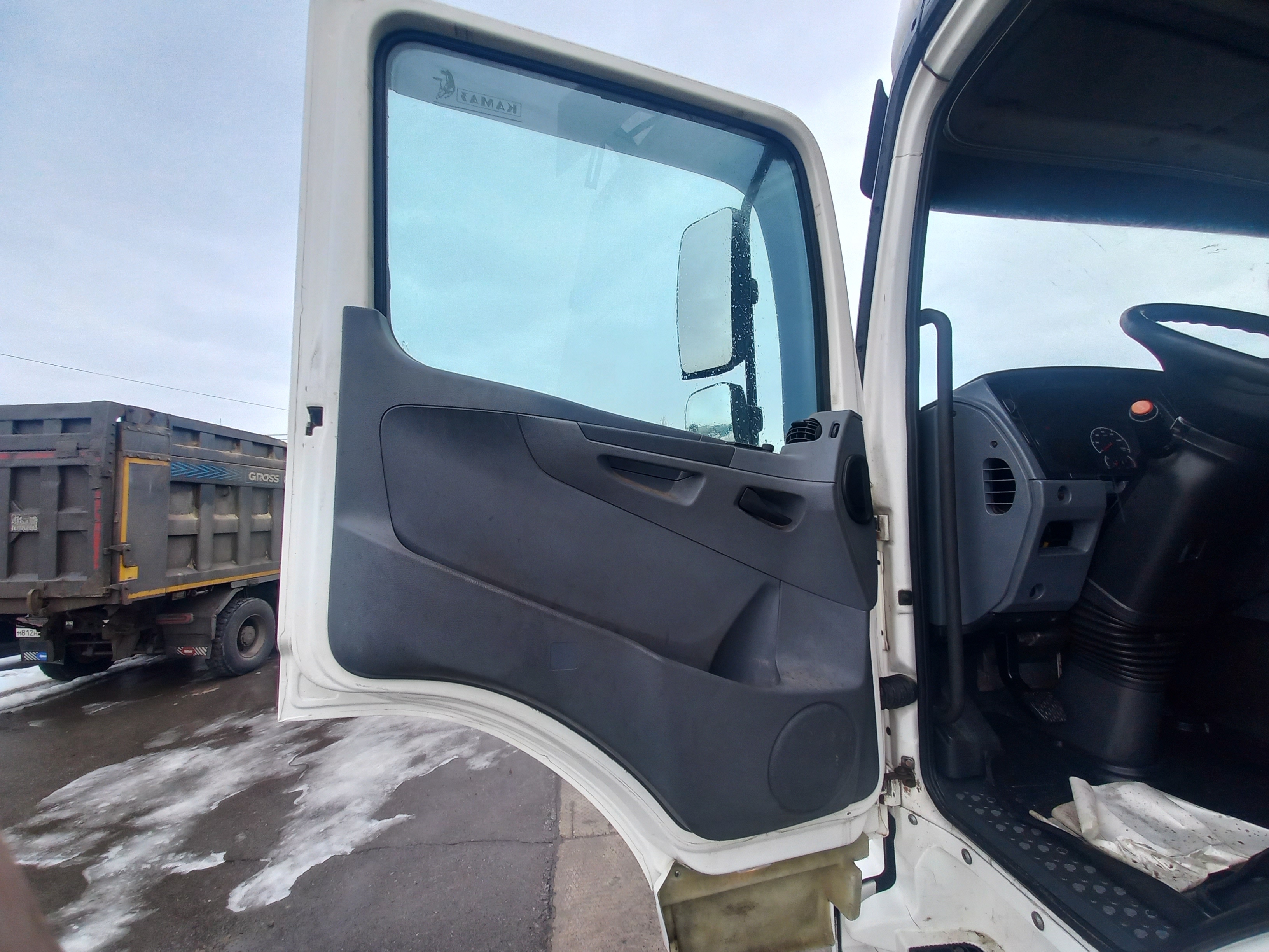 КамАЗ М1840 4x2 Седельный тягач 2020 г. - фото 9