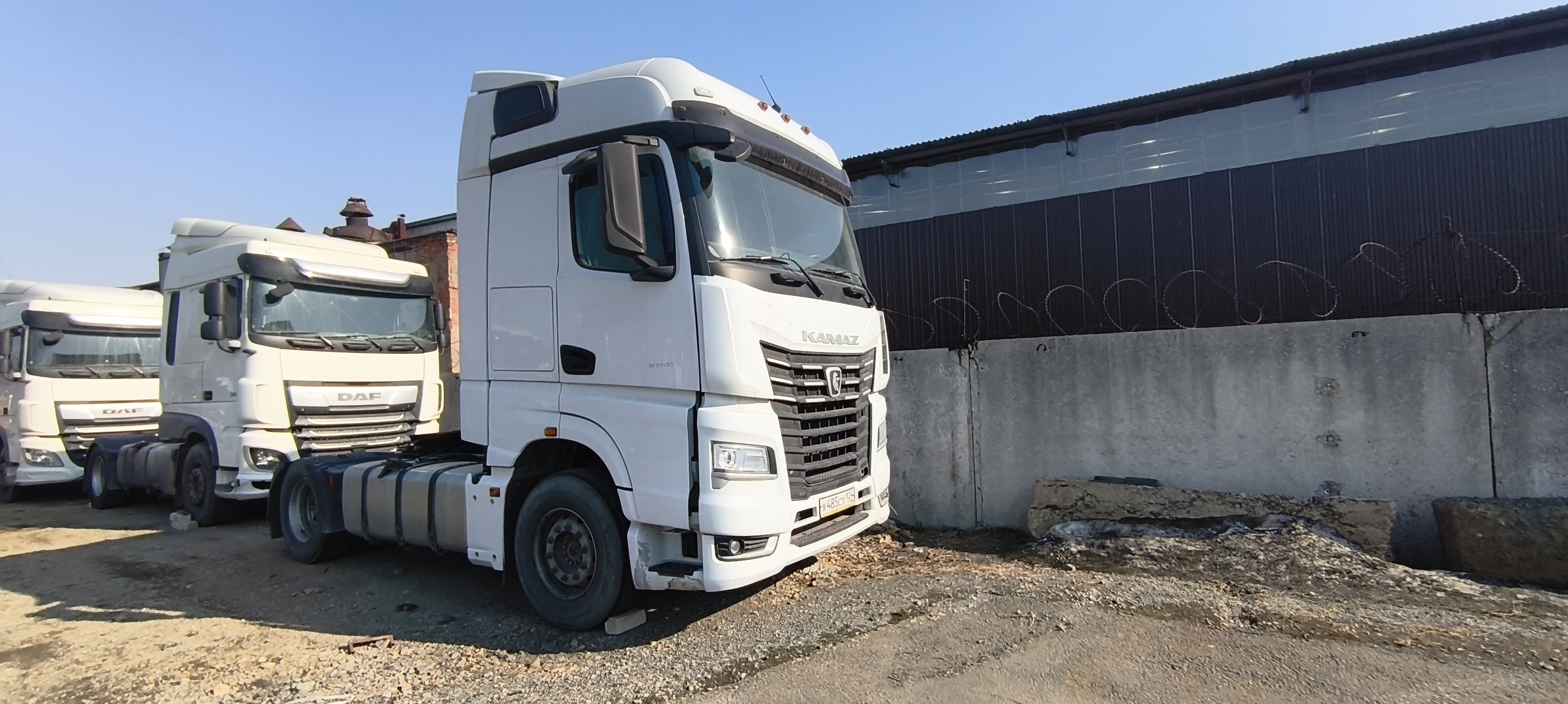 КамАЗ 54901 4x2 Седельный тягач 2022 г. - фото 3