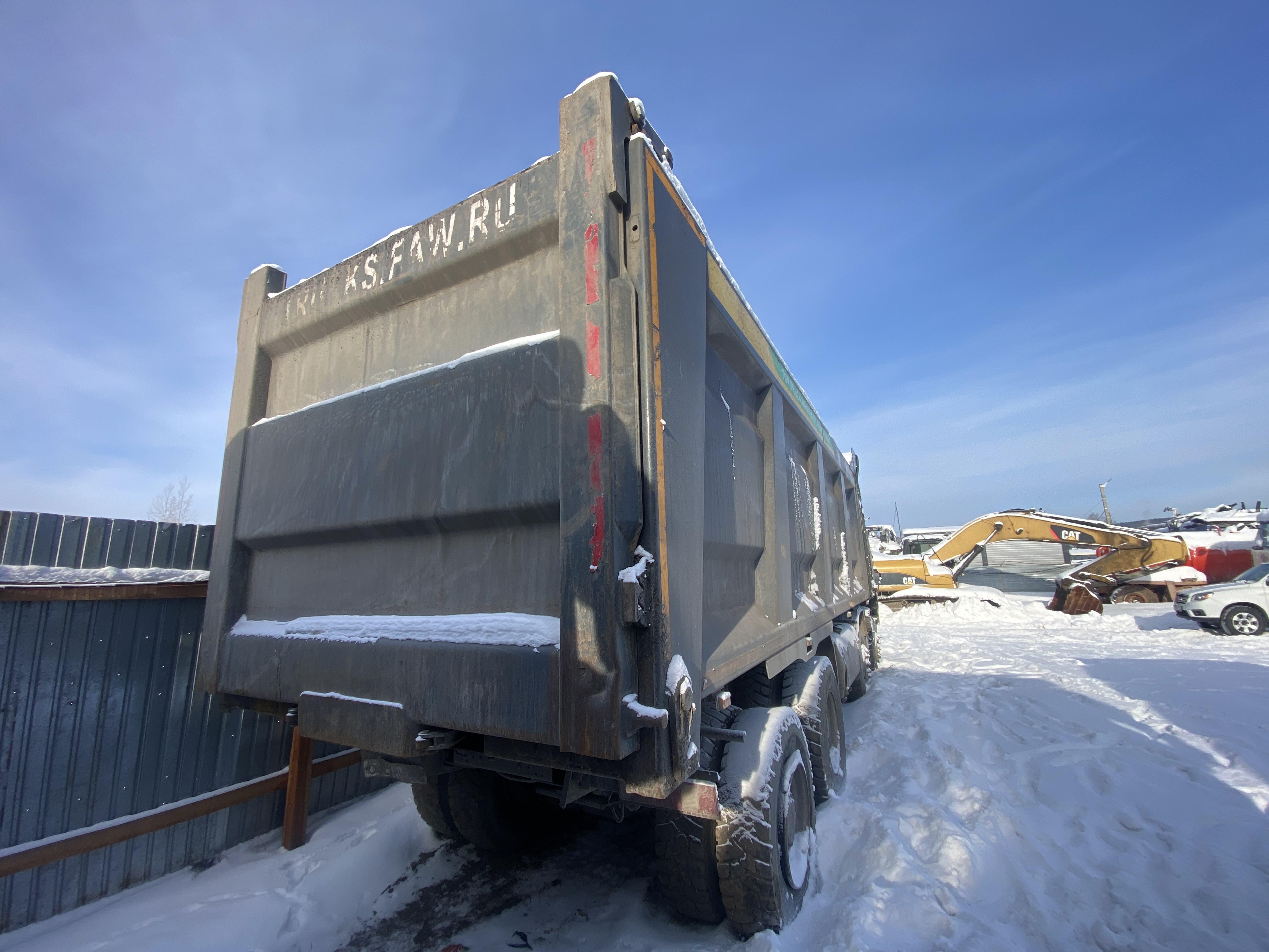 FAW J6 8x4 Самосвал 2023 г. - фото 5