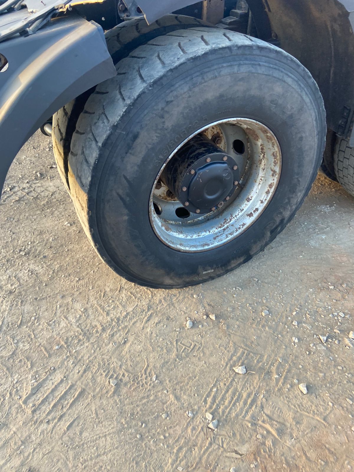 Shacman (Shaanxi) SX* 6x6 Седельный тягач 2022 г. - фото 11