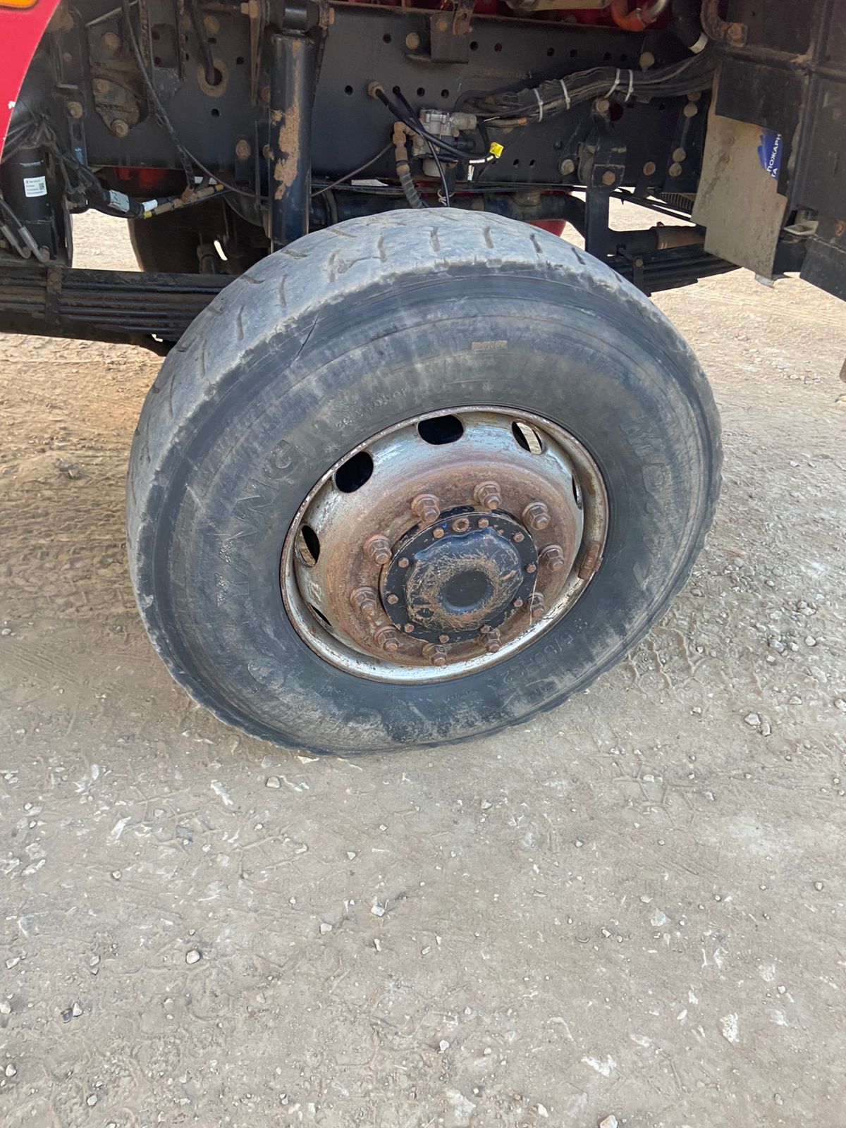 Shacman (Shaanxi) SX* 6x6 Седельный тягач 2022 г. - фото 12