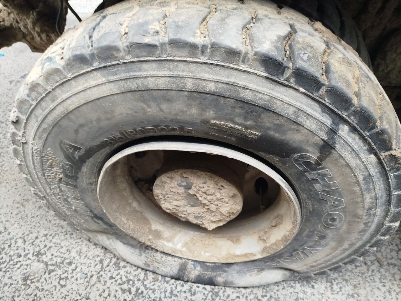 FAW J6 6x6 Самосвал 2023 г. - фото 9