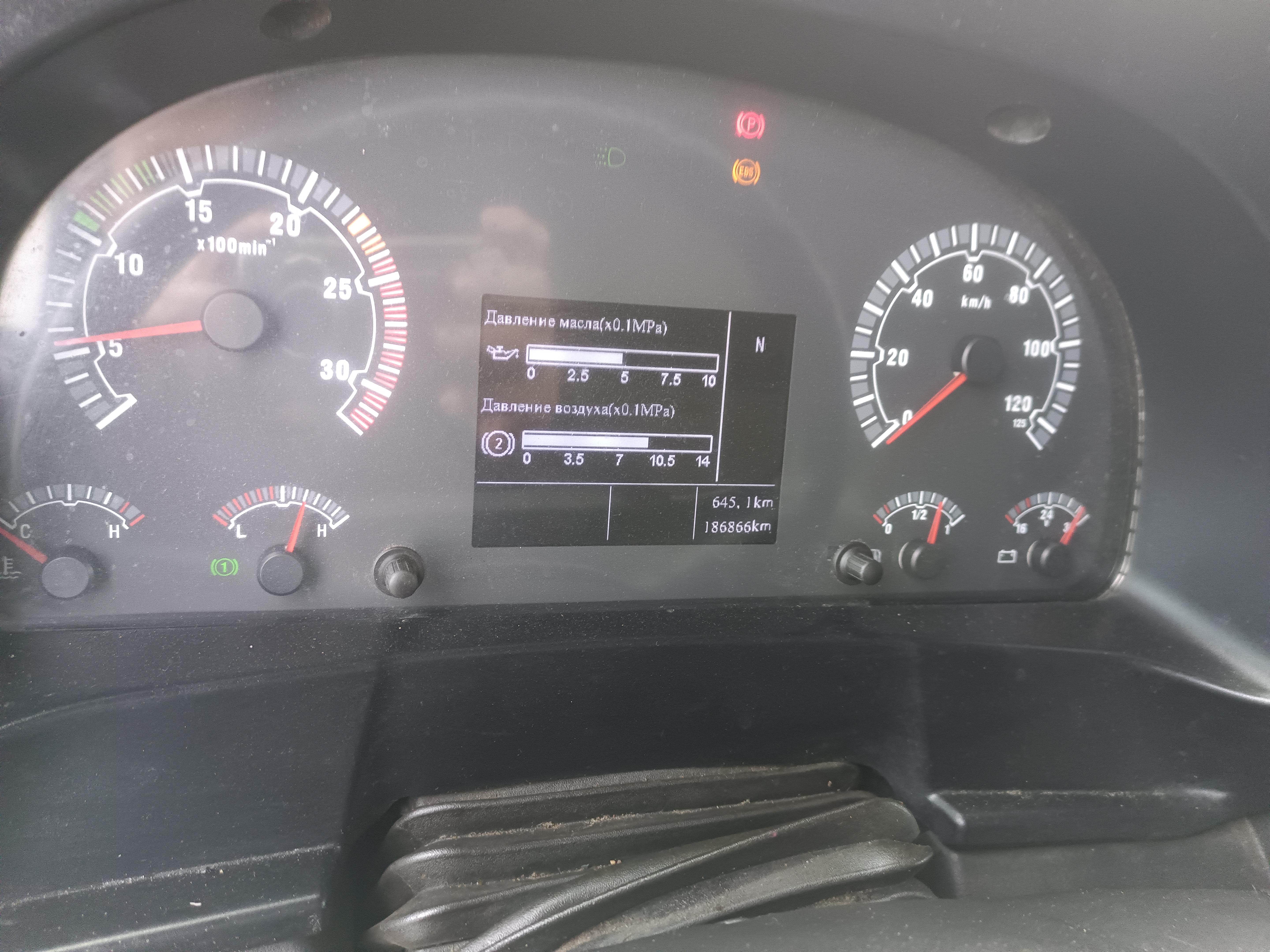 SITRAK C7H 4x2 Седельный тягач 2023 г. - фото 18