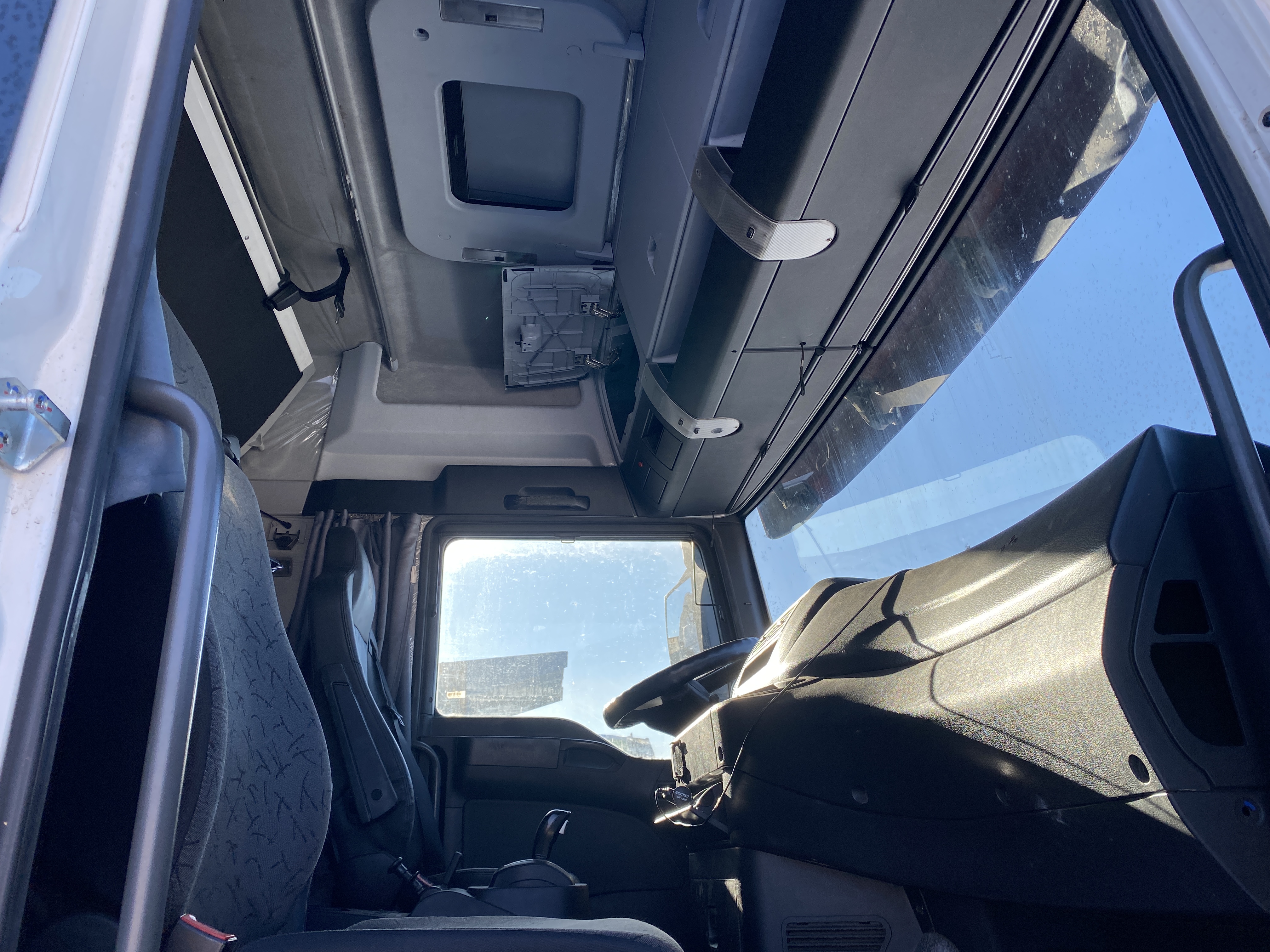 SITRAK C7H 4x2 Седельный тягач 2023 г. - фото 6