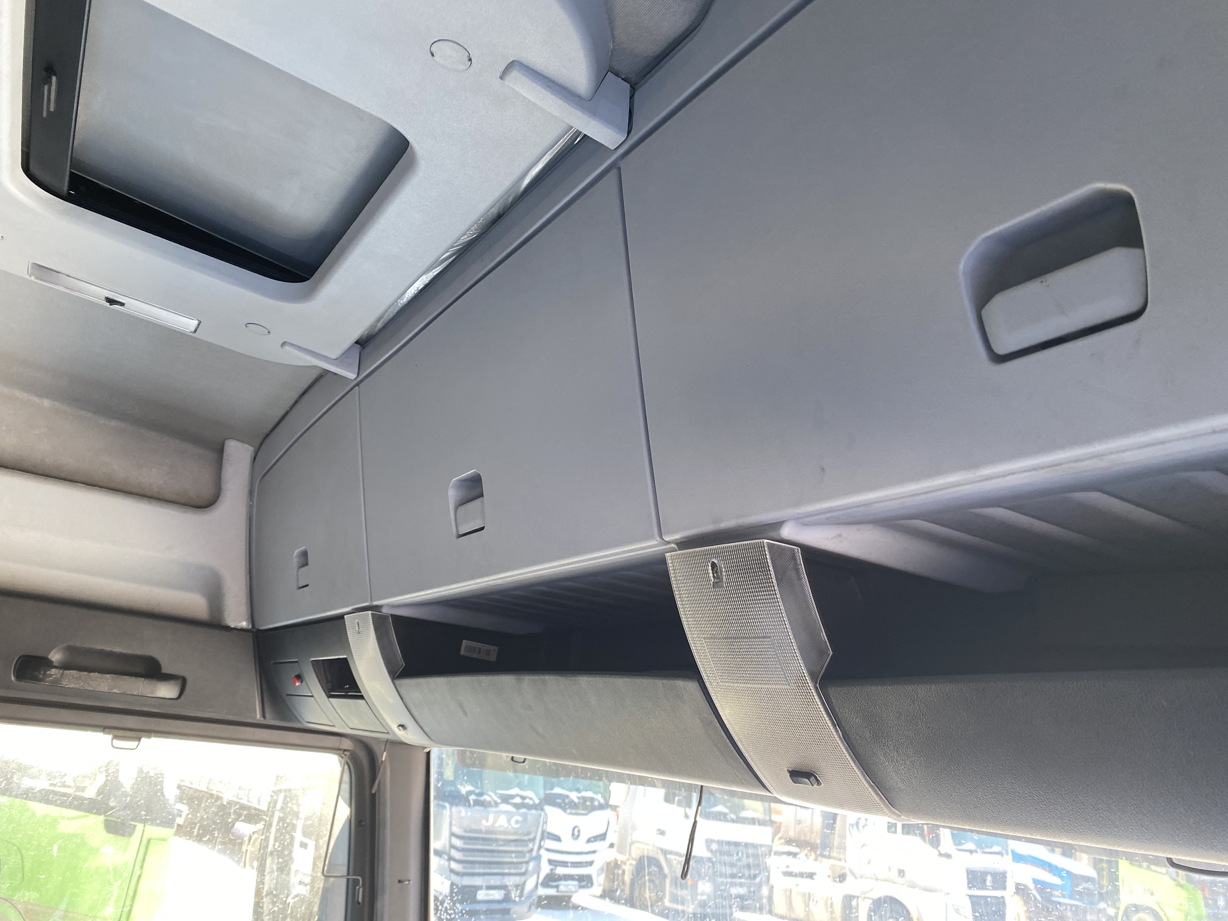 SITRAK C7H 4x2 Седельный тягач 2023 г. - фото 9