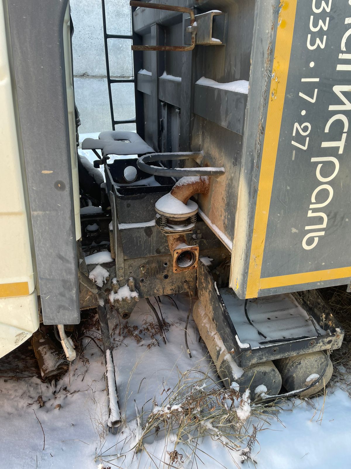 FAW J6 6x6 Самосвал 2023 г. - фото 4