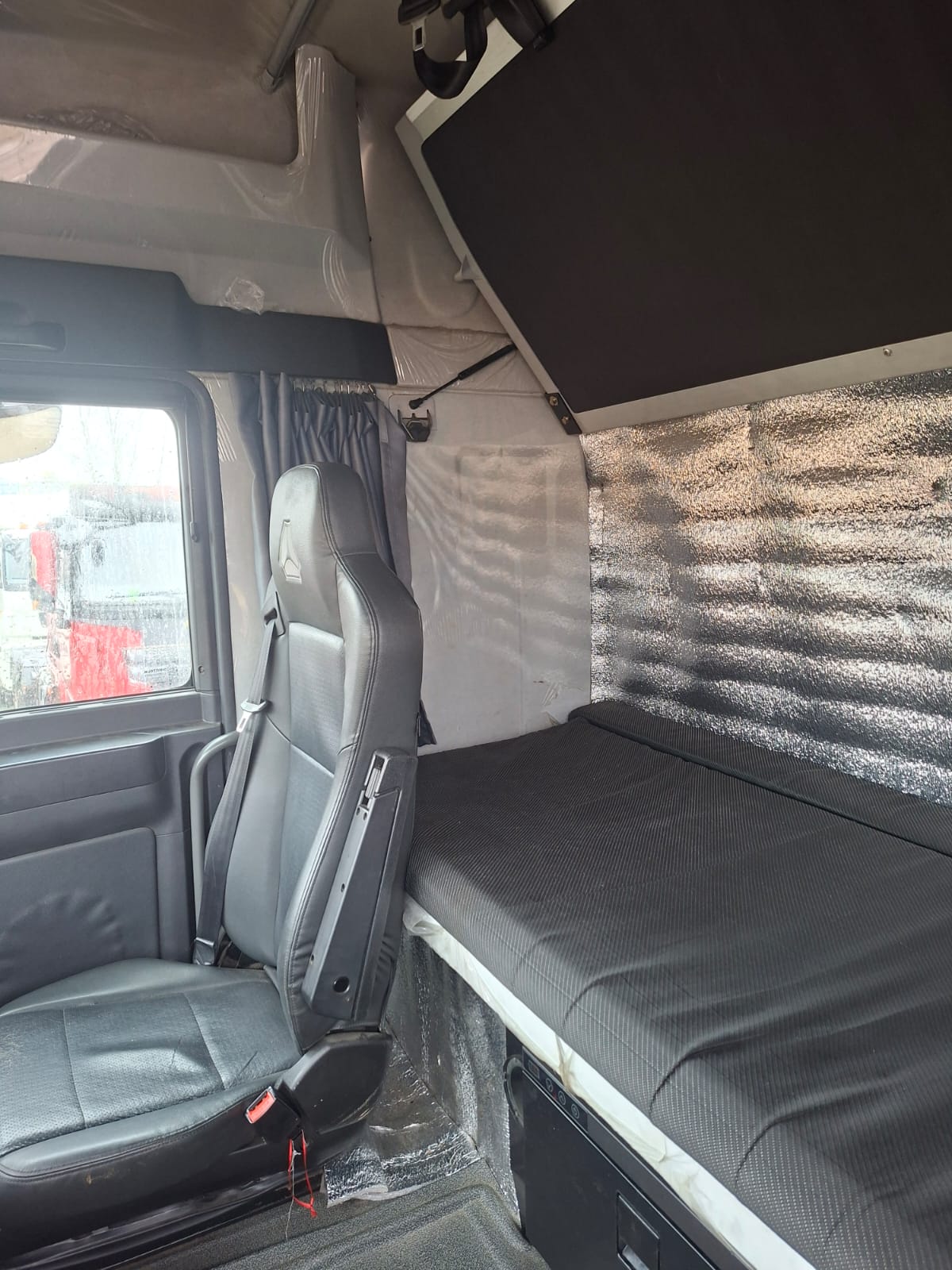 SITRAK C7H 4x2 Седельный тягач 2023 г. - фото 9