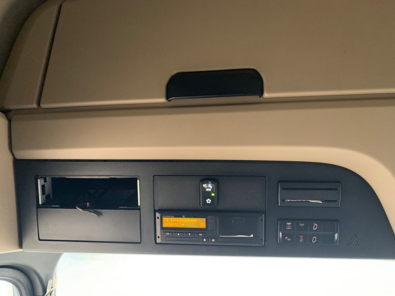 Mercedes-Benz ACTROS 4x2 Седельный тягач 2020 г. - фото 8