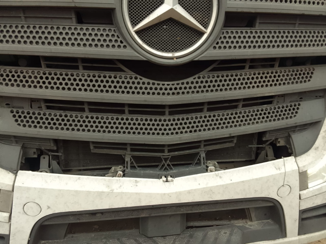 Mercedes-Benz ACTROS 4x2 Седельный тягач 2020 г. - фото 16