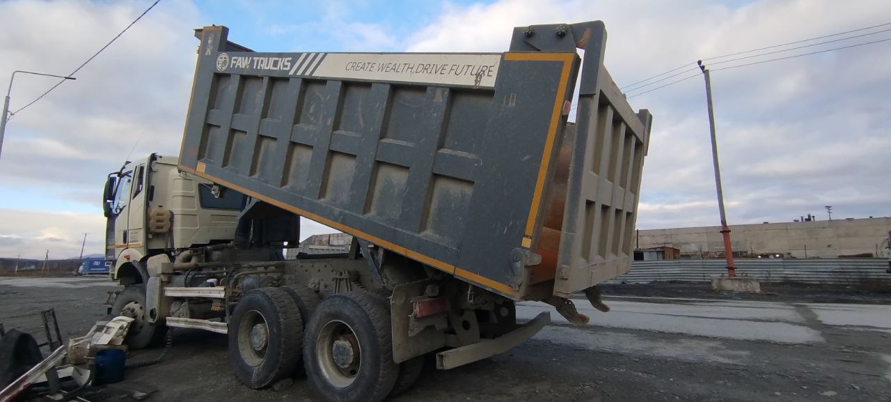 FAW J6 6x6 Самосвал 2022 г. - фото 3