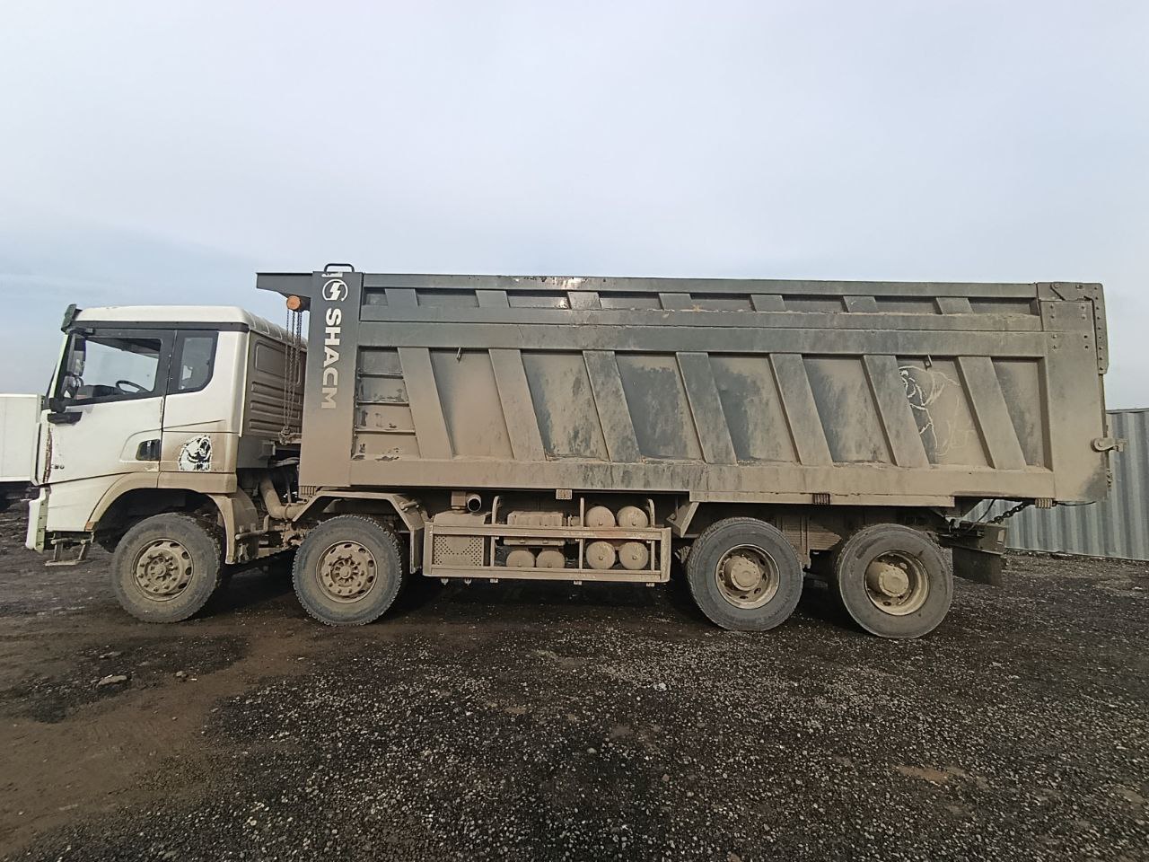 Shacman (Shaanxi) SX* 8x4 Самосвал 2024 г. - фото 2