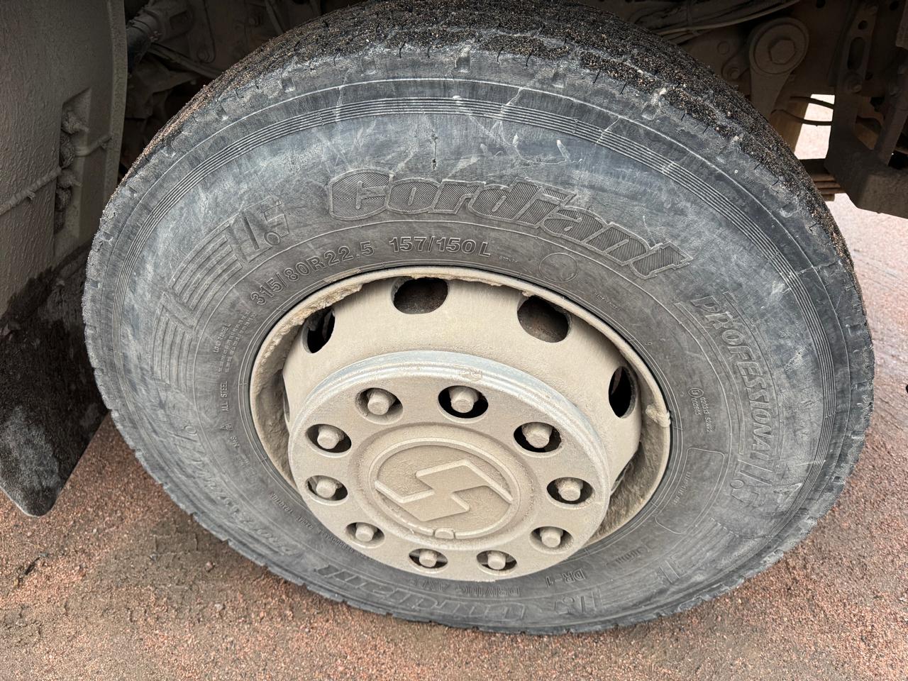 Shacman (Shaanxi) SX* 8x4 Самосвал 2022 г. - фото 10