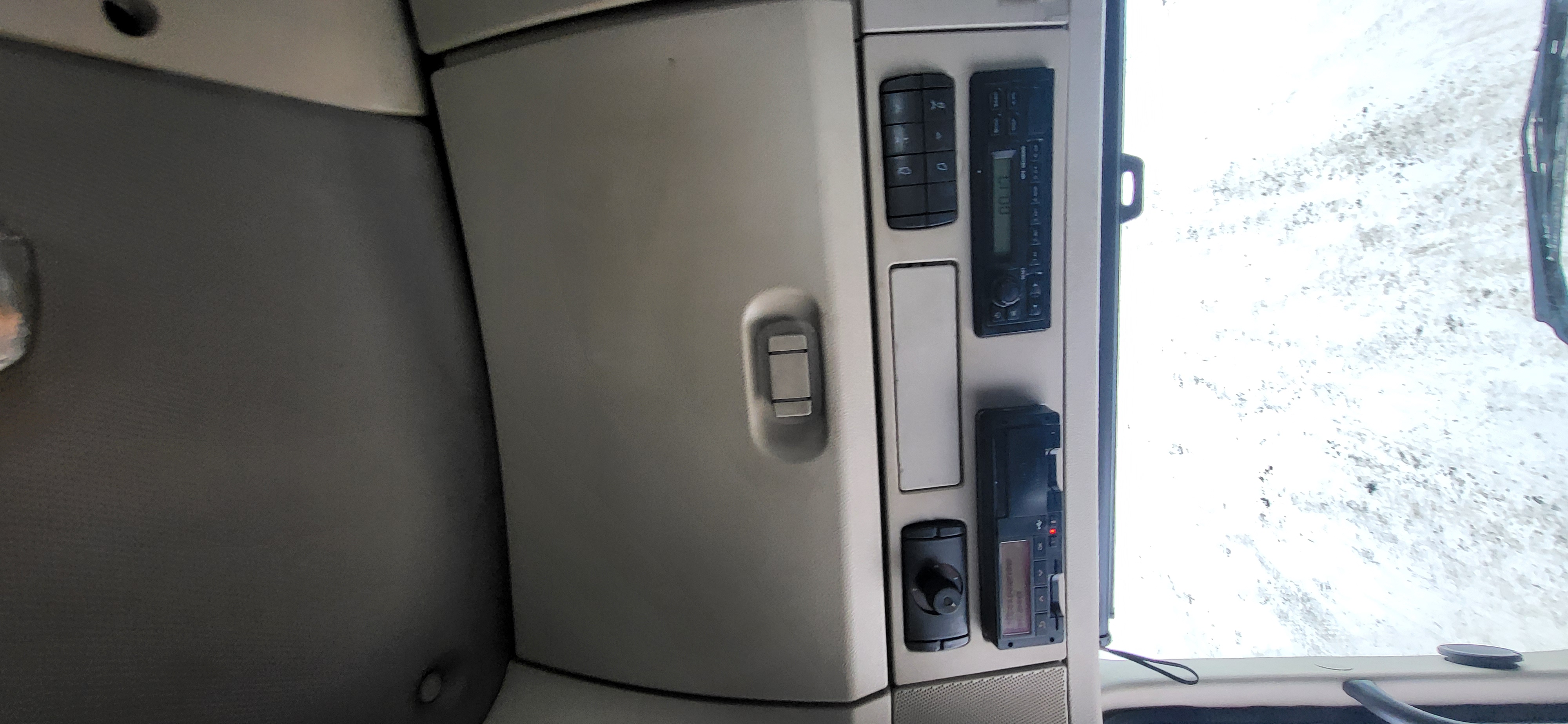 Foton AUMAN 4x2 Седельный тягач 2023 г. - фото 15