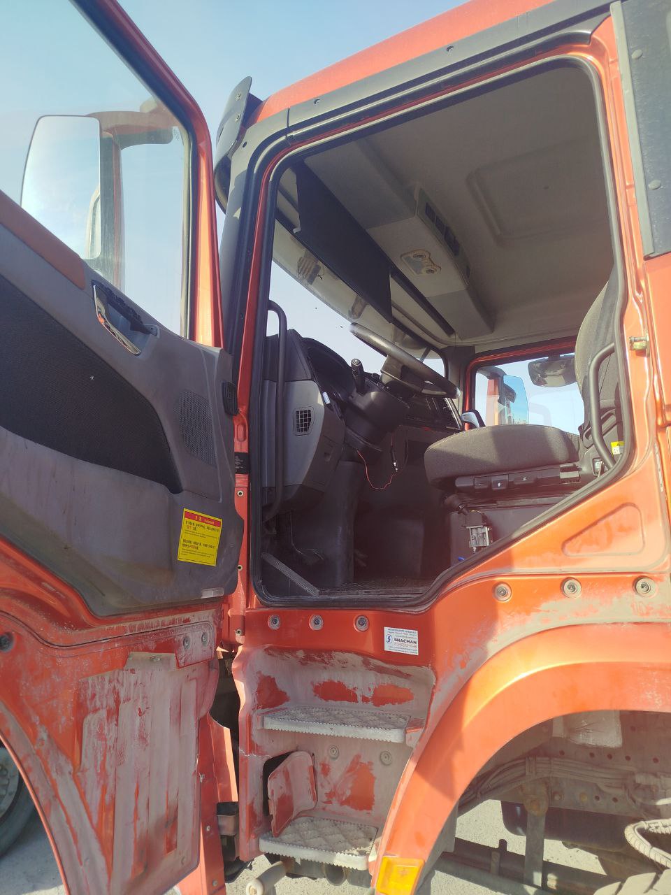 Shacman (Shaanxi) SX* 6x6 Самосвал 2023 г. - фото 7