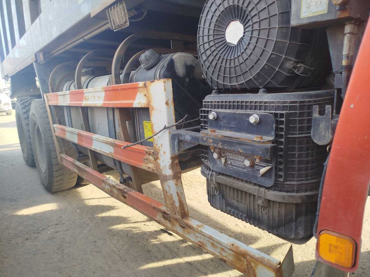 Shacman (Shaanxi) SX* 6x6 Самосвал 2023 г. - фото 20