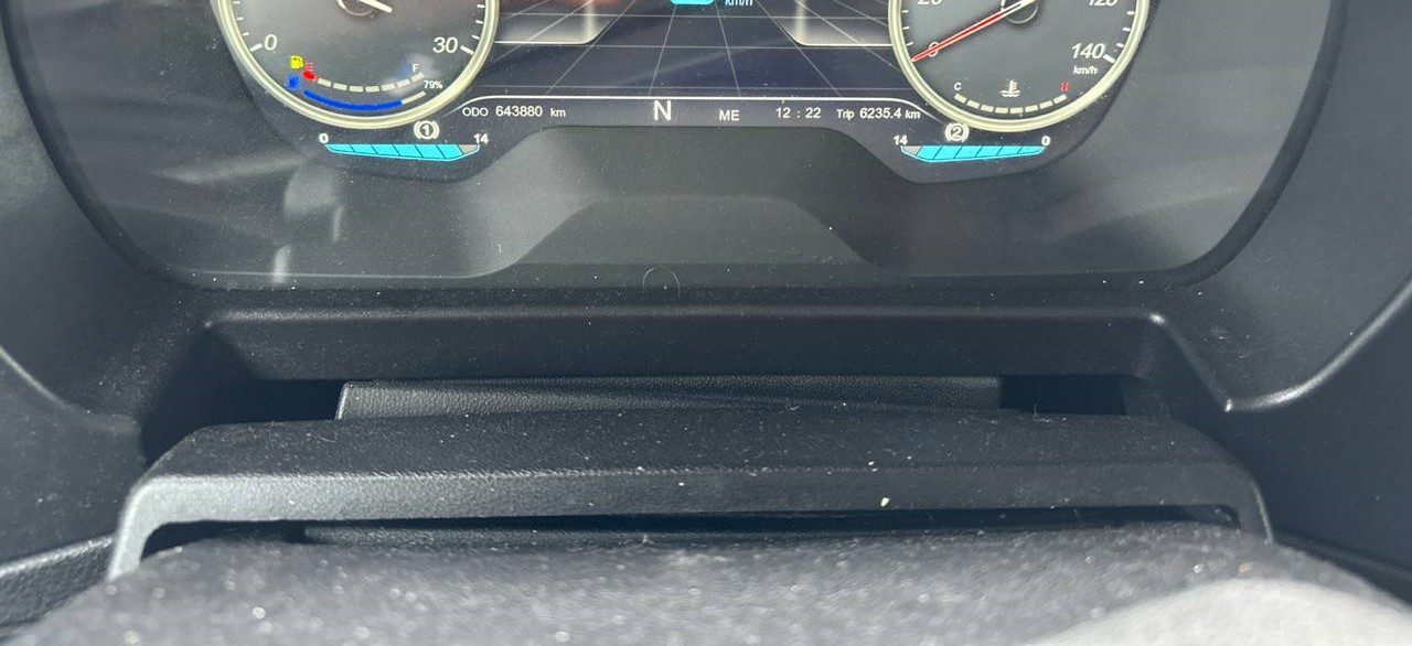 Shacman (Shaanxi) SX* 4x2 Седельный тягач 2023 г. - фото 18