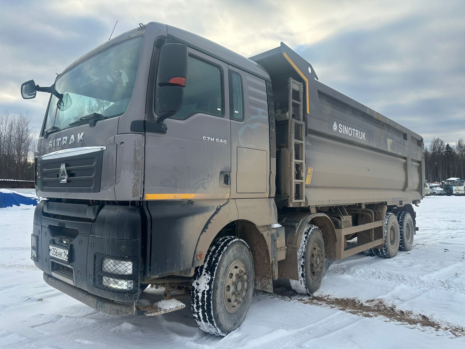 SITRAK C7H 8x4 Самосвал 2024 г. - фото 3