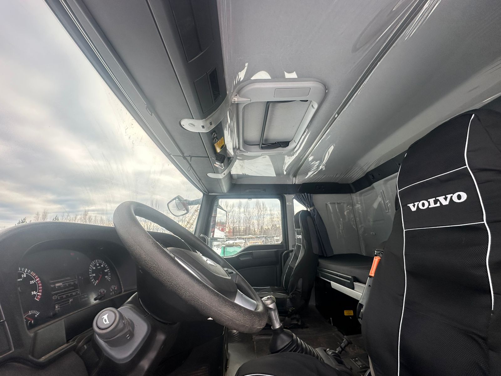 SITRAK C7H 8x4 Самосвал 2024 г. - фото 11