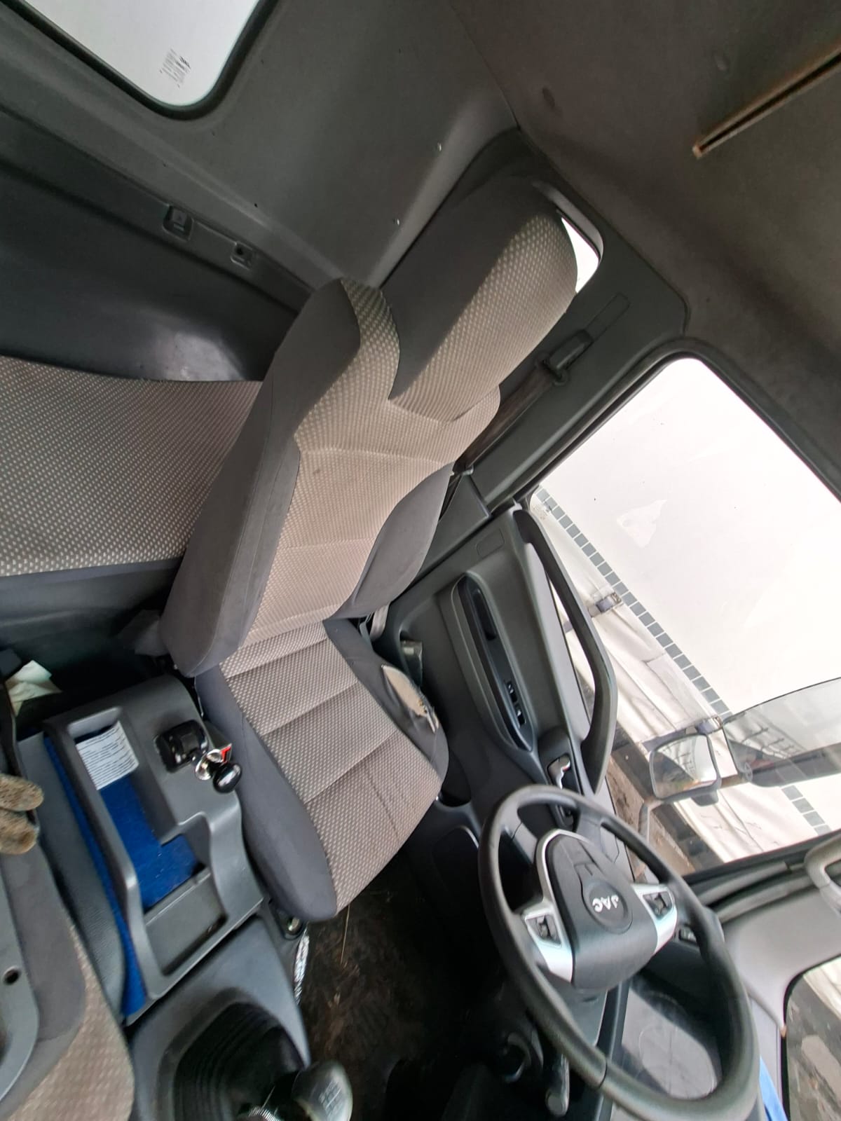 СПЕЦМОБИЛЬ-НН 2818* на шасси JAC N80 Изотермический/рефрижератор 2017 г. - фото 6