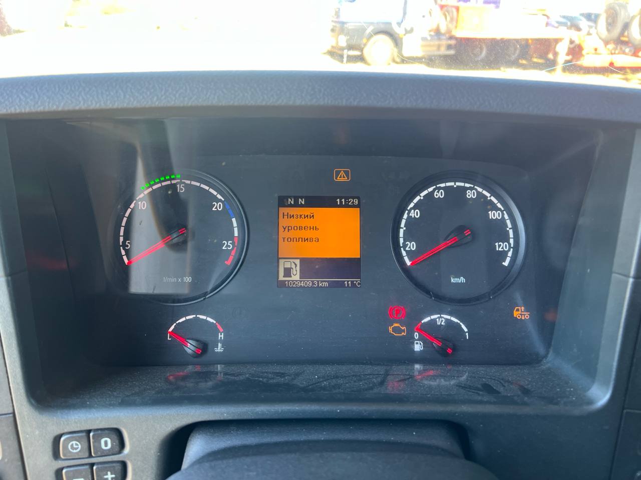 Scania R 4x2 Седельный тягач 2015 г. - фото 10