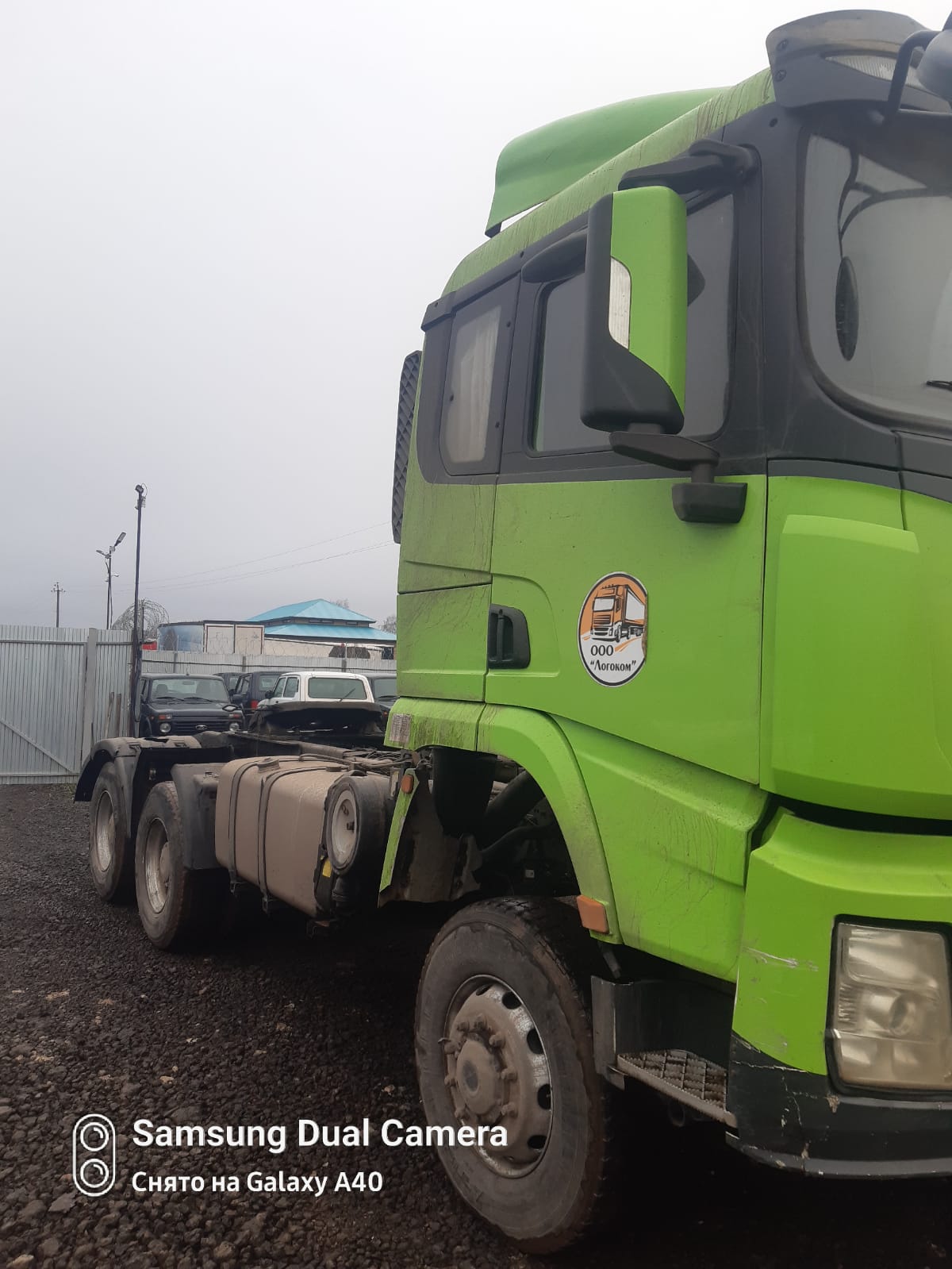 Shacman (Shaanxi) SX* 6x6 Седельный тягач 2022 г. - фото 3