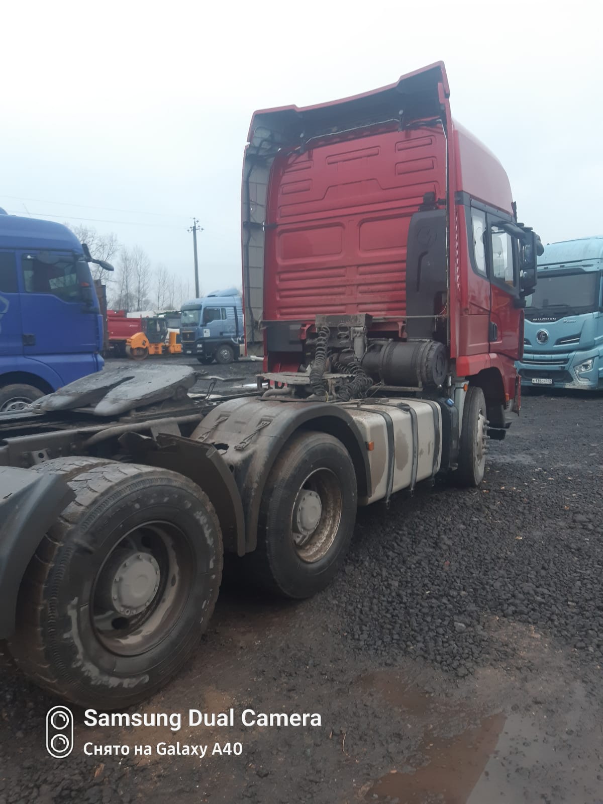 Shacman (Shaanxi) SX* 6x4 Седельный тягач 2022 г. - фото 4