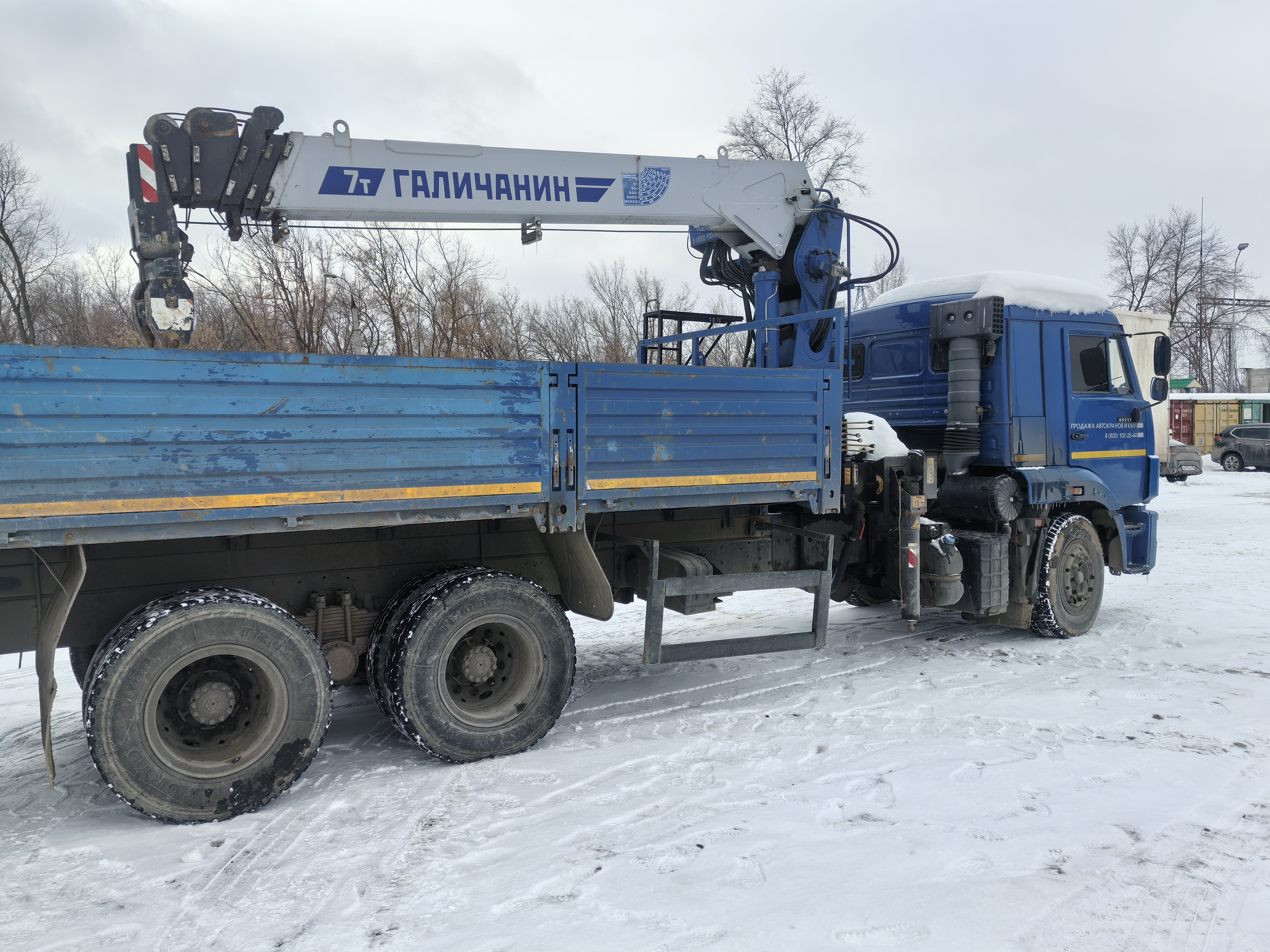 Галичский автокрановый завод (ГАКЗ) КМА-150* на шасси КамАЗ 65117 6x4 Бортовой с КМУ 2023 г. - фото 4