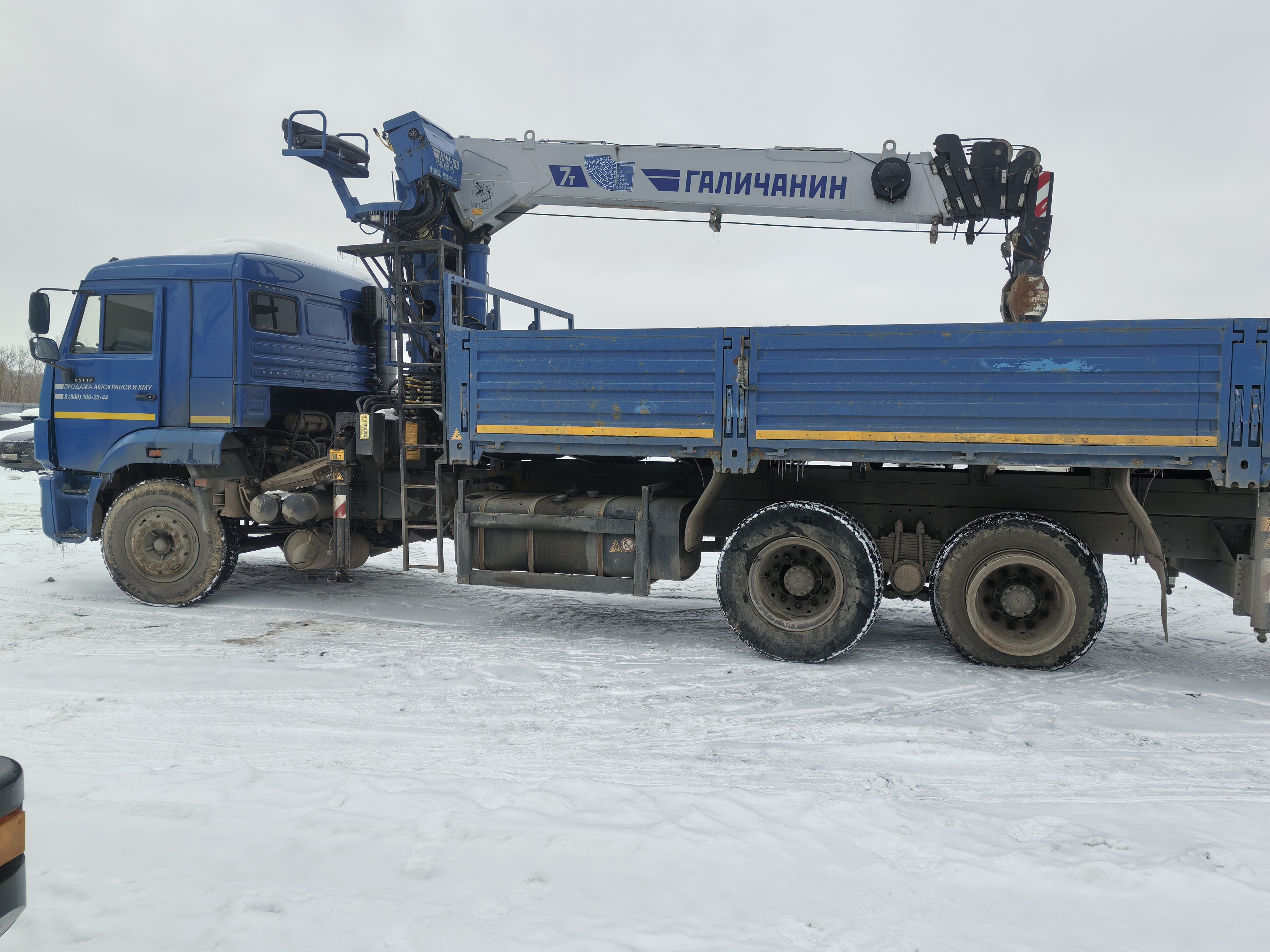 Галичский автокрановый завод (ГАКЗ) КМА-150* на шасси КамАЗ 65117 6x4 Бортовой с КМУ 2023 г. - фото 5