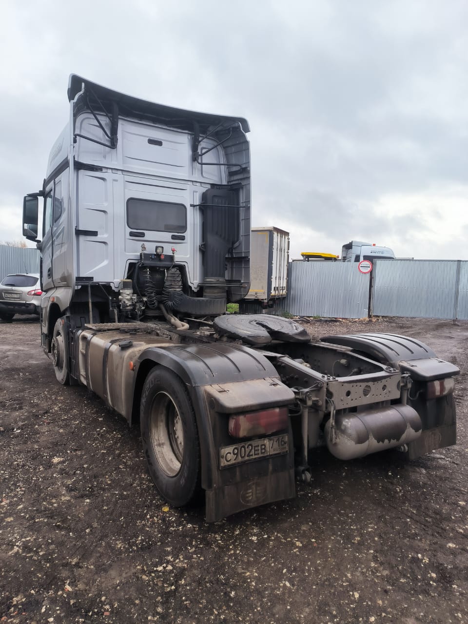 FAW J7 4x2 Седельный тягач 2023 г. - фото 6