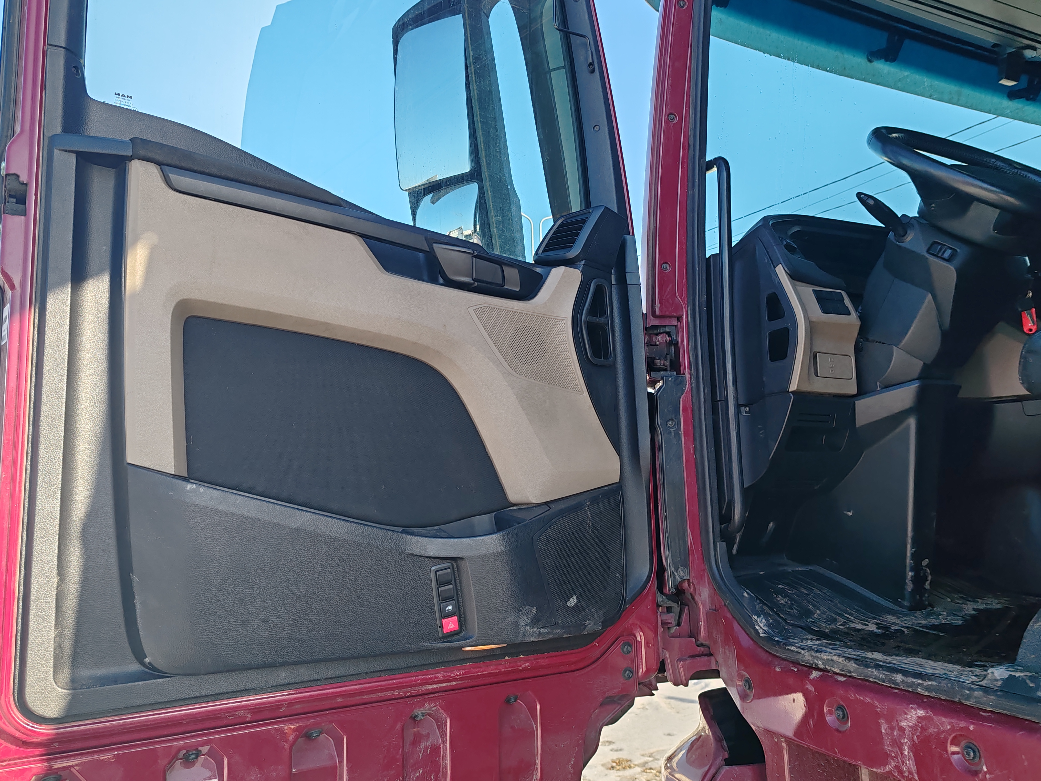 MAN TGX 4X2 Седельный тягач 2021 г. - фото 8