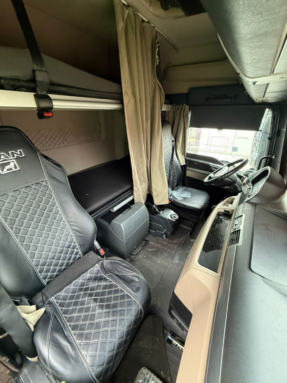 MAN TGX 4X2 Седельный тягач 2017 г. - фото 8