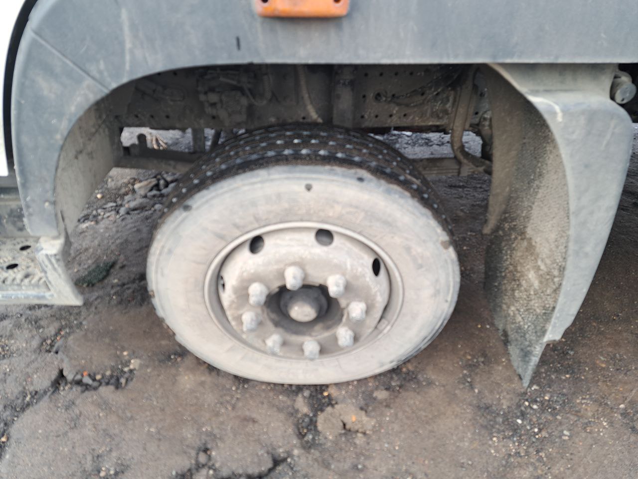 Foton AUMAN 4x2 Бортовой (Евроборт) 2024 г. - фото 12